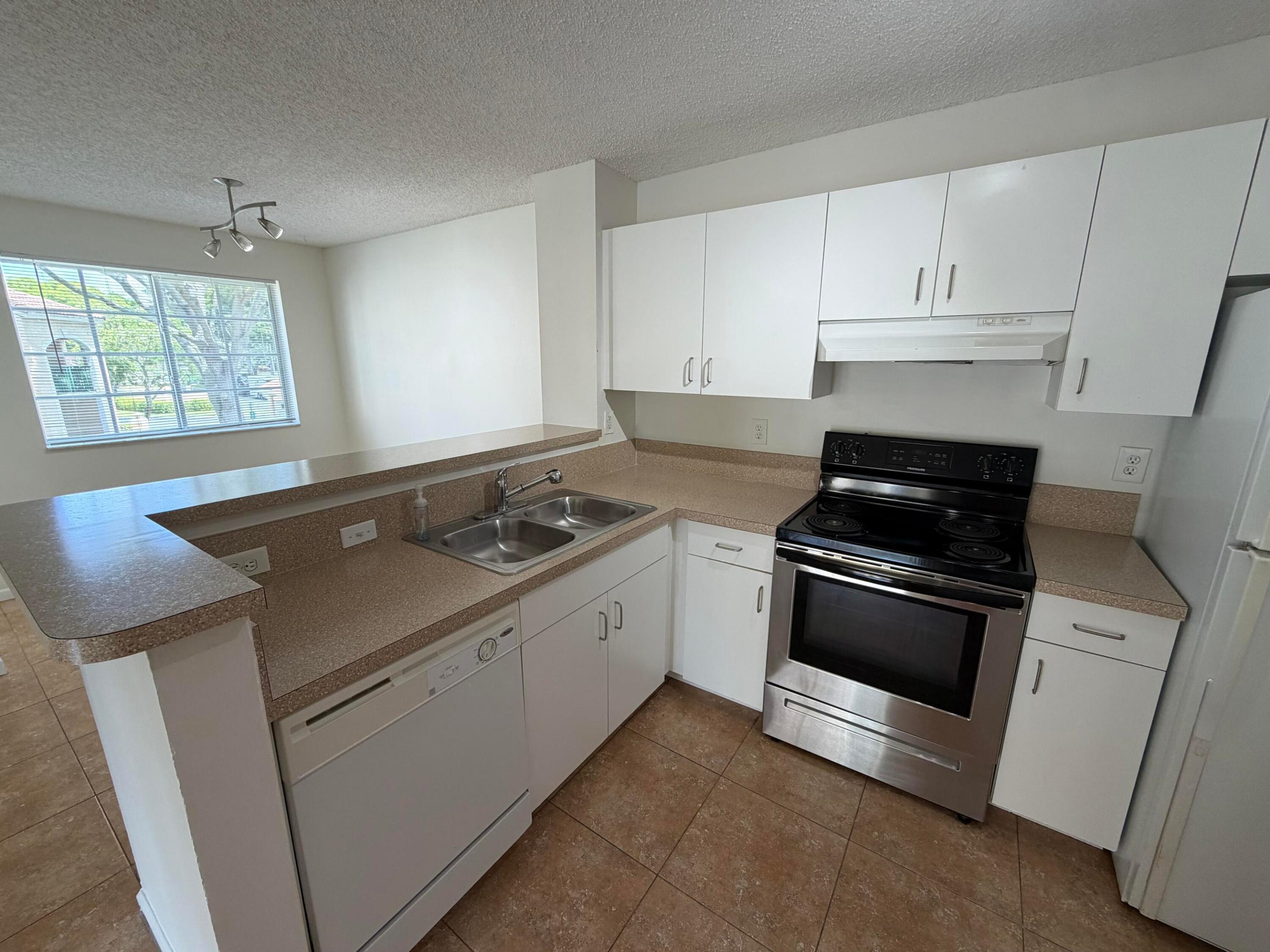 MILANO CONDO - Residential Lease