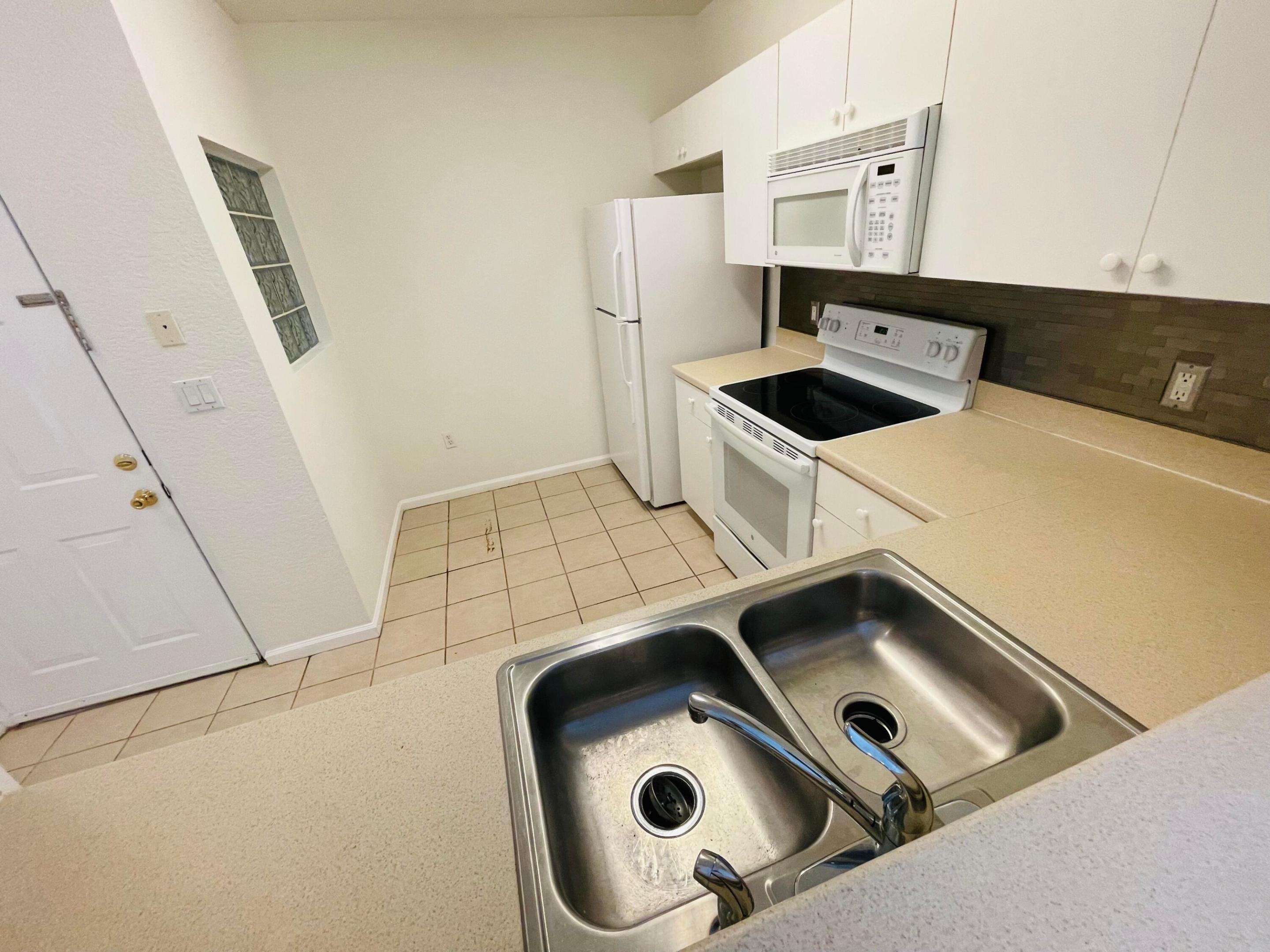 BELVEDERE ISLES CONDO NO 1 - Residential Lease