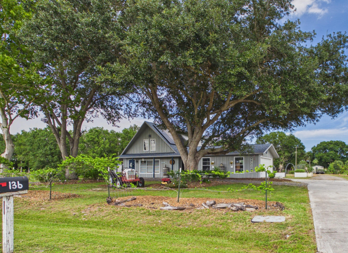 NORTH LAKE COUNTRY ESTATES - Residential