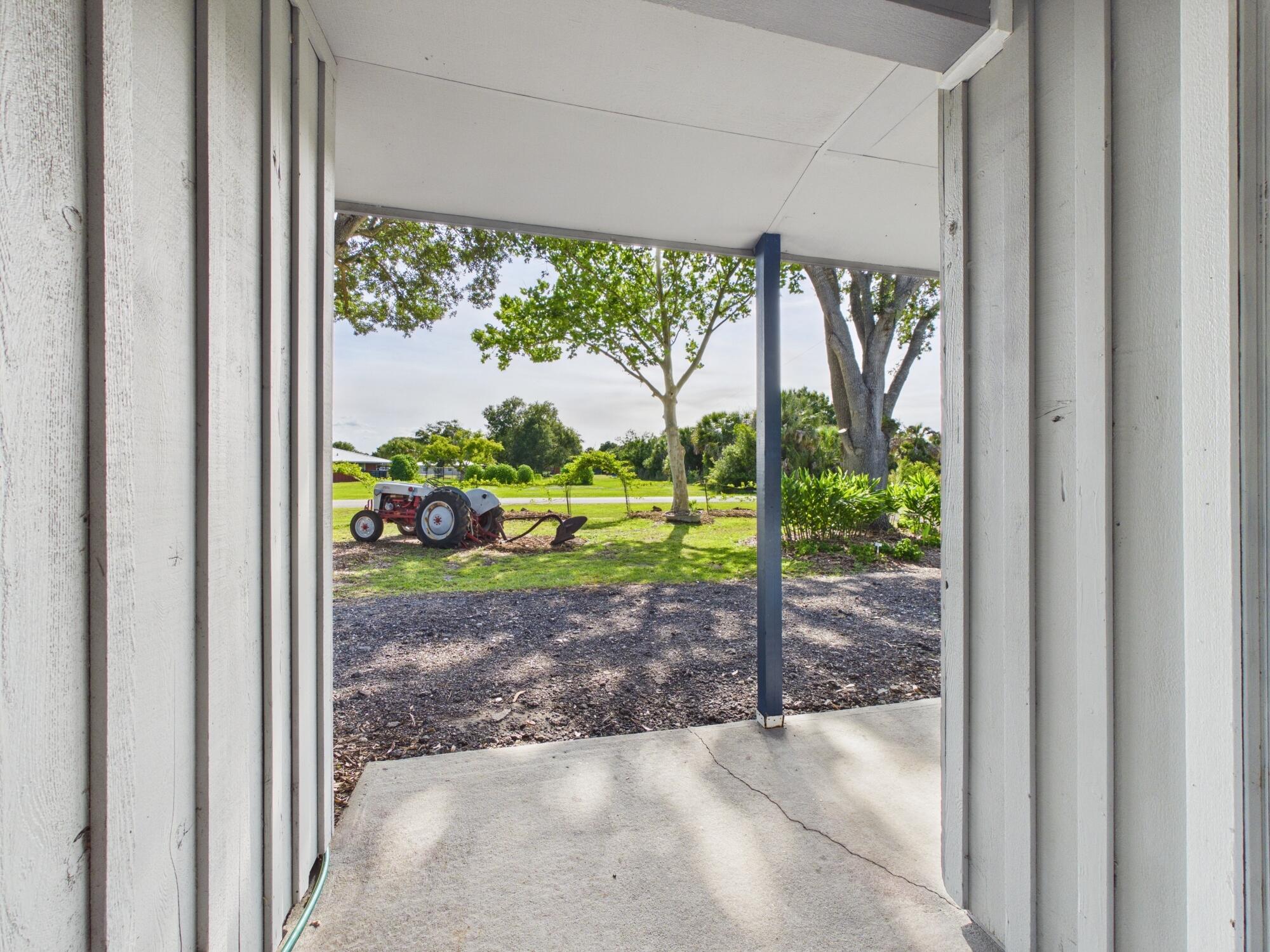 NORTH LAKE COUNTRY ESTATES - Residential