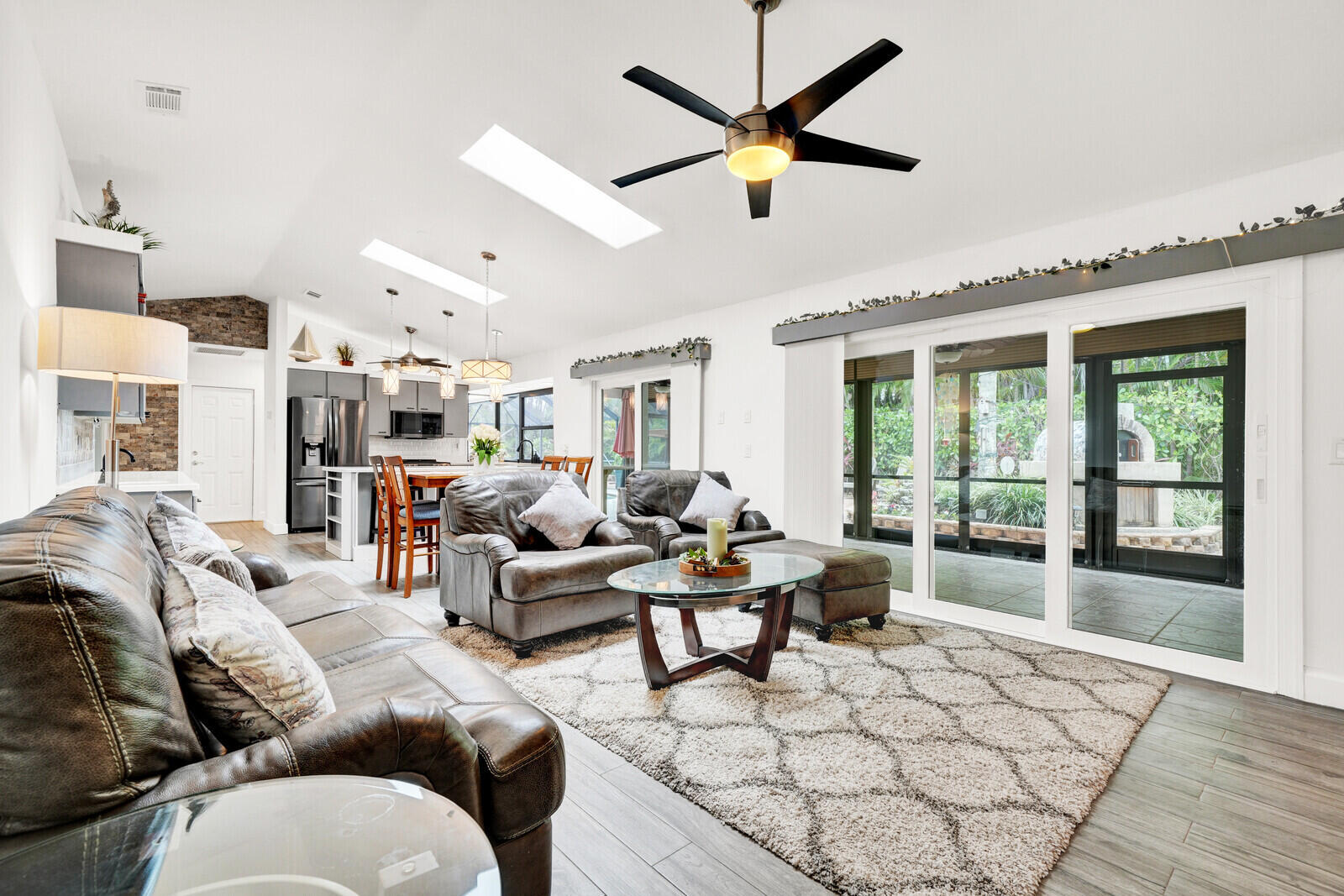 HERITAGE RIDGE NORTH SEC 1 - Residential