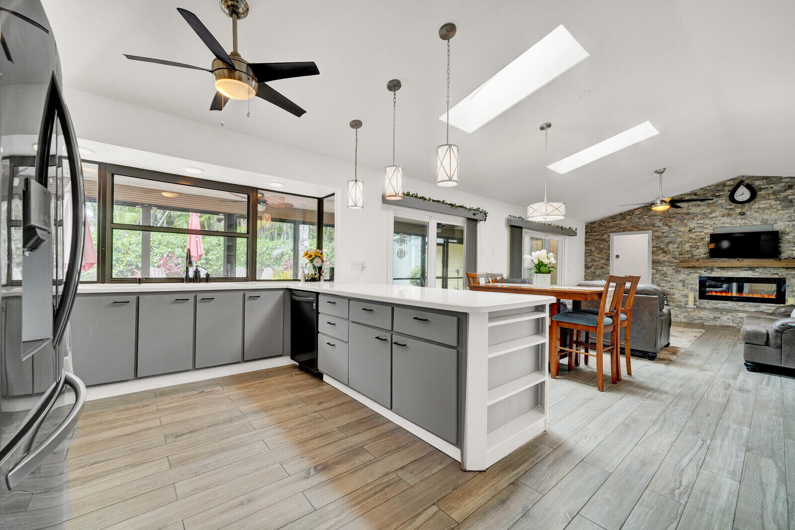 HERITAGE RIDGE NORTH SEC 1 - Residential