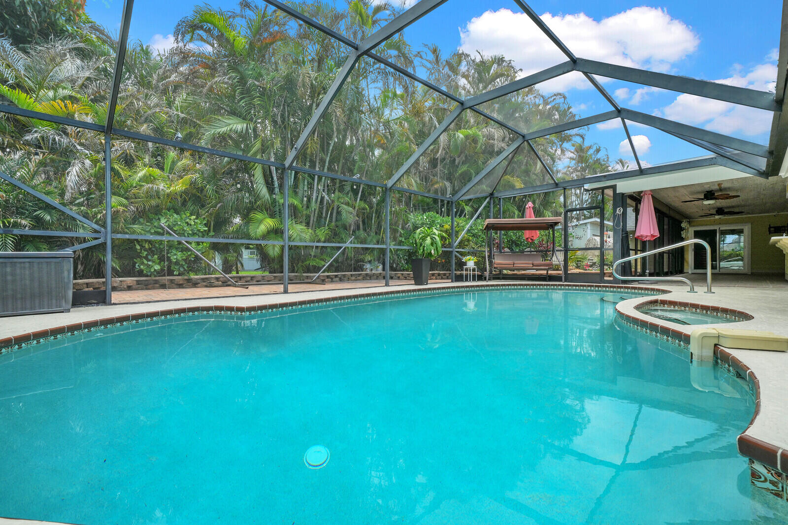 HERITAGE RIDGE NORTH SEC 1 - Residential