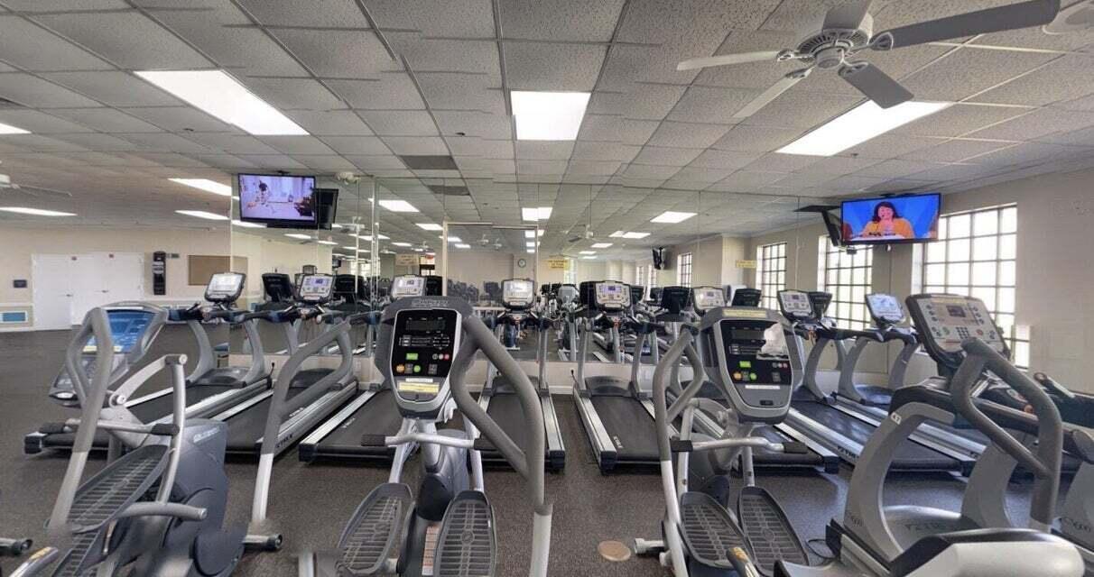 VENTNOR E CONDO - Residential