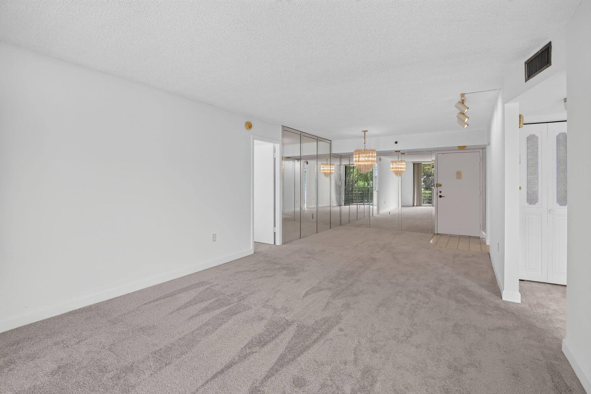 PARK PLACE CONDOMINIUM NO FOUR - Residential