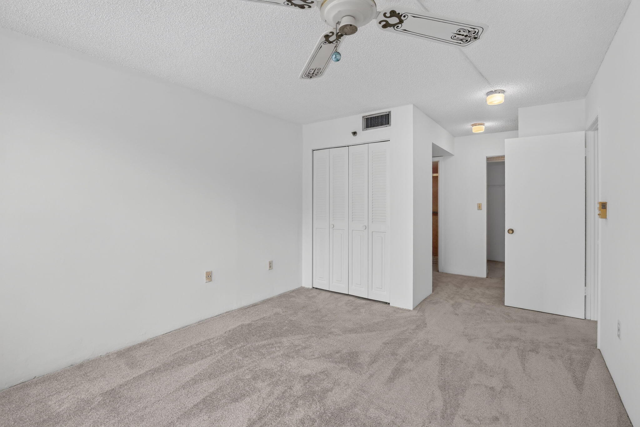 PARK PLACE CONDOMINIUM NO FOUR - Residential