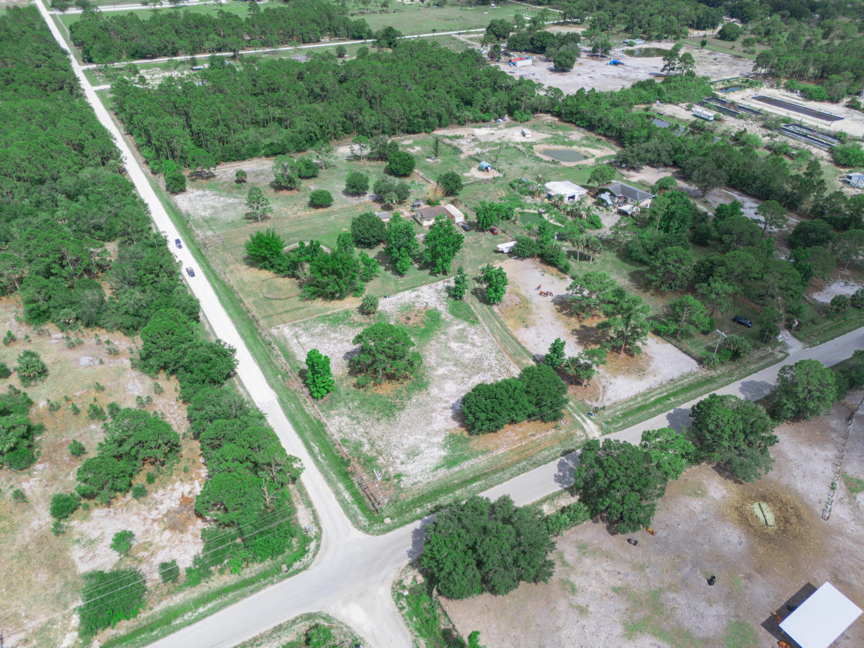 LADECA ACRES S/D UNREC SEC 32 - Residential
