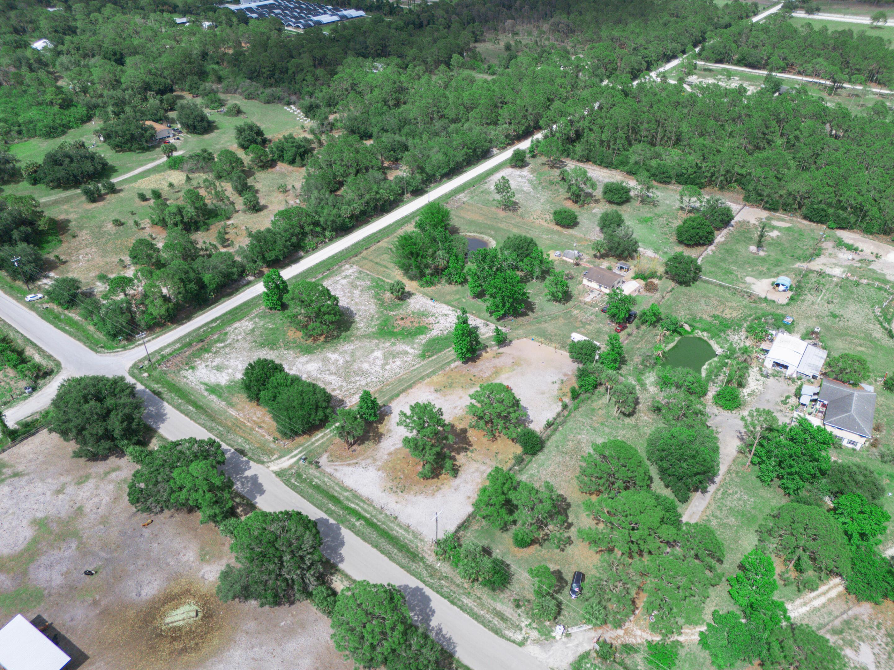 LADECA ACRES S/D UNREC SEC 32 - Residential