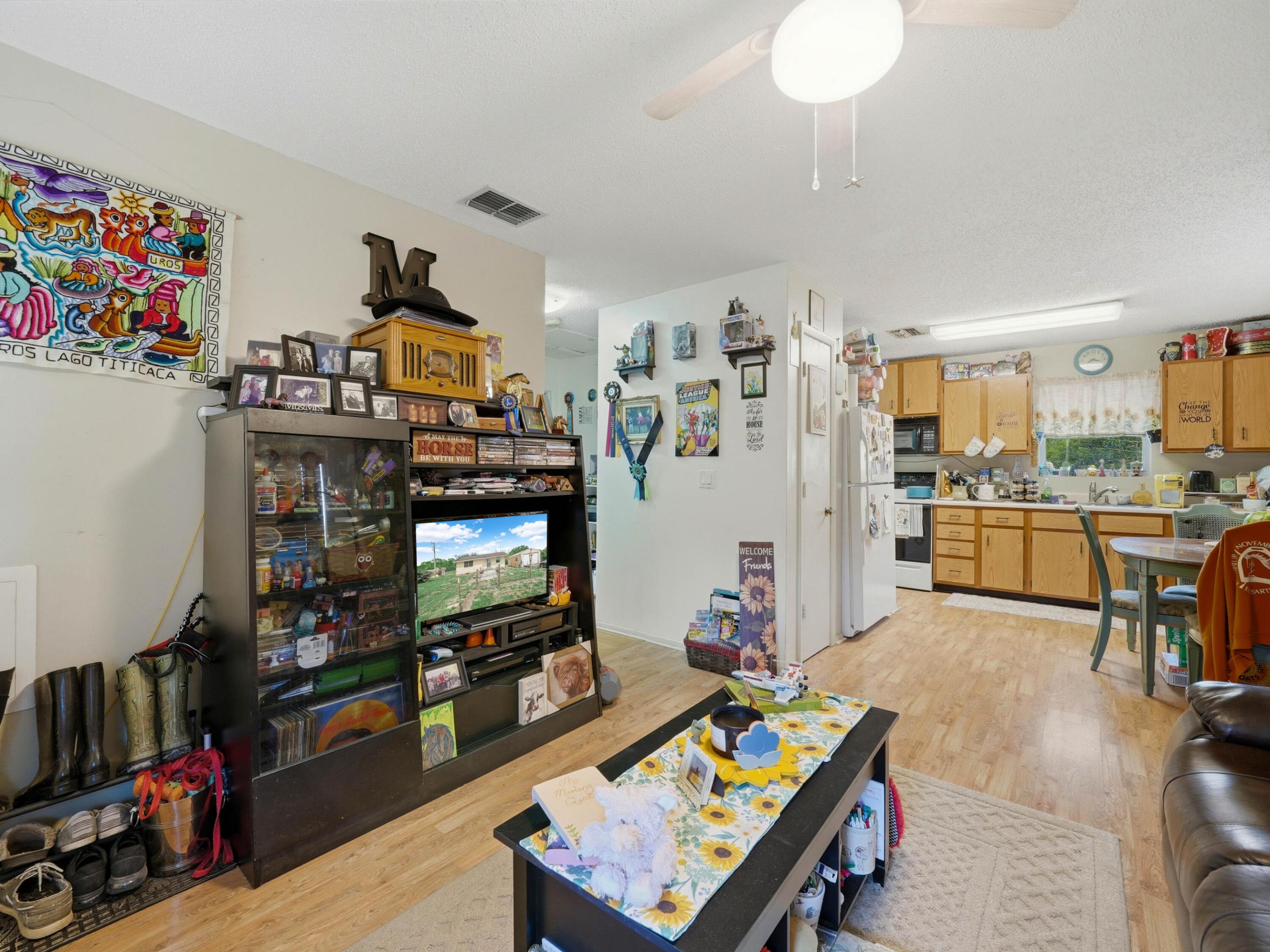 LADECA ACRES S/D UNREC SEC 32 - Residential