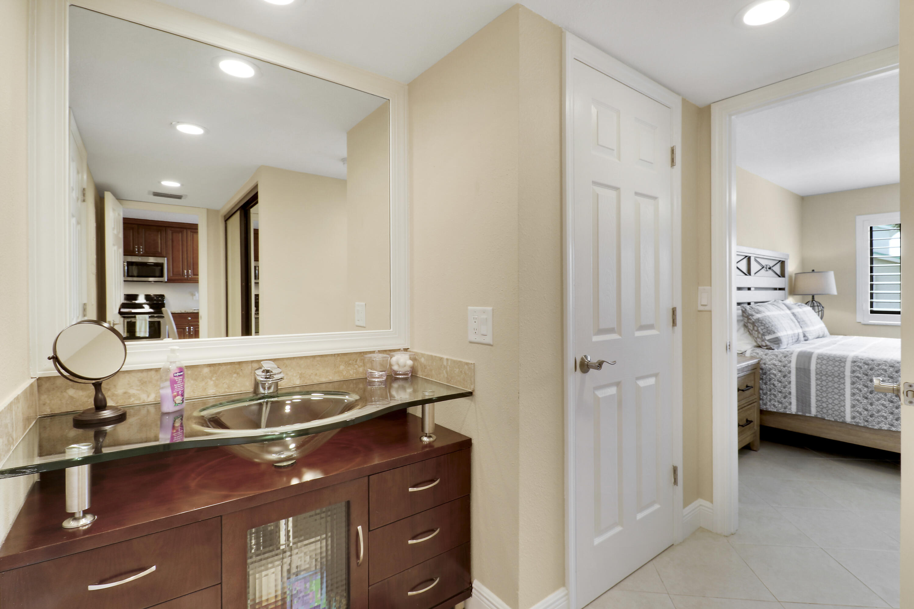 GOLF VILLAS - Residential