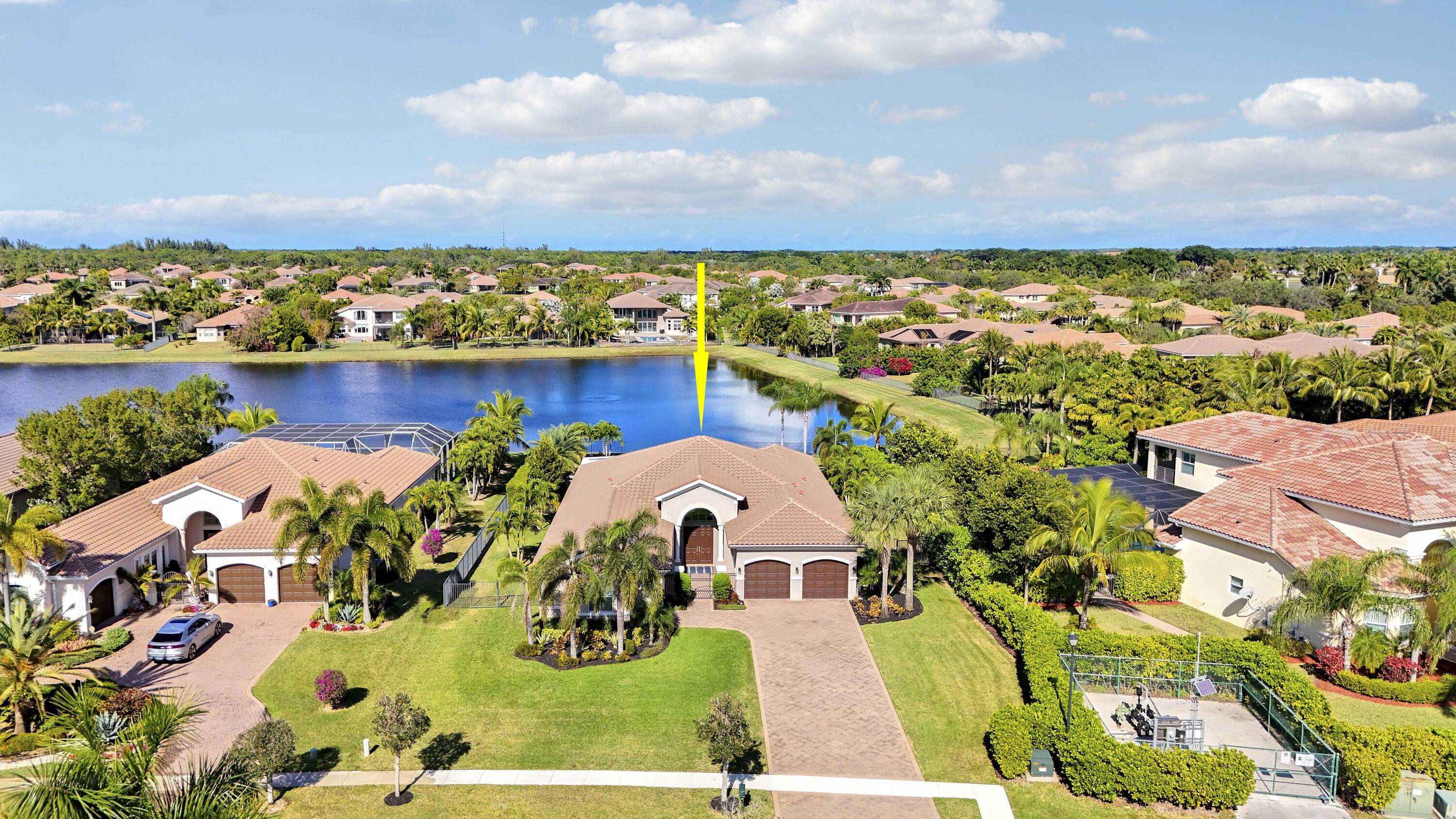 BAYHILL ESTATES - Residential