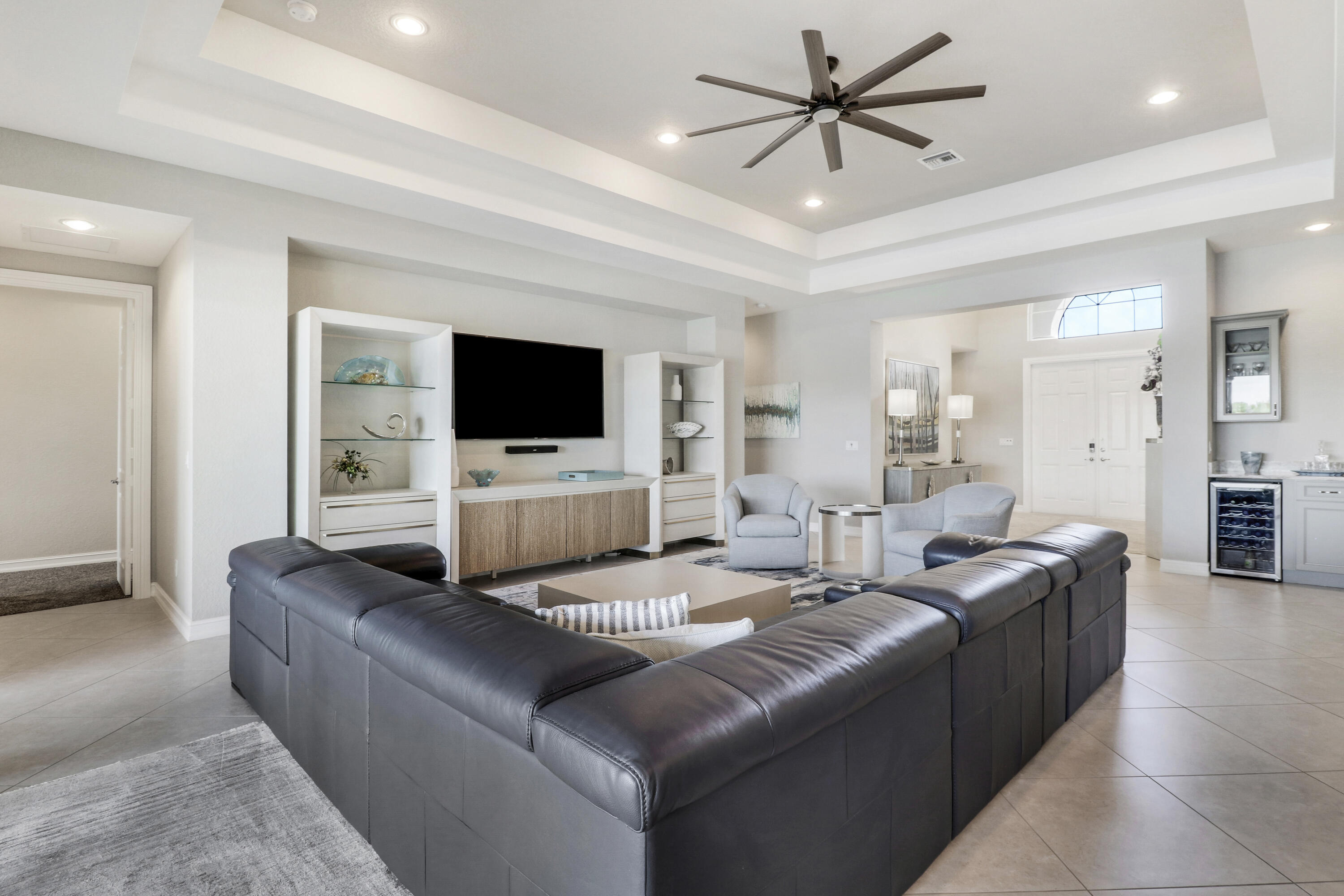 BAYHILL ESTATES - Residential