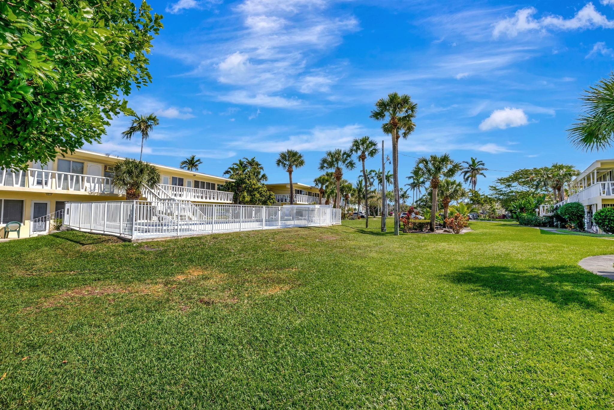 Lighthouse Bay Condo - Residential
