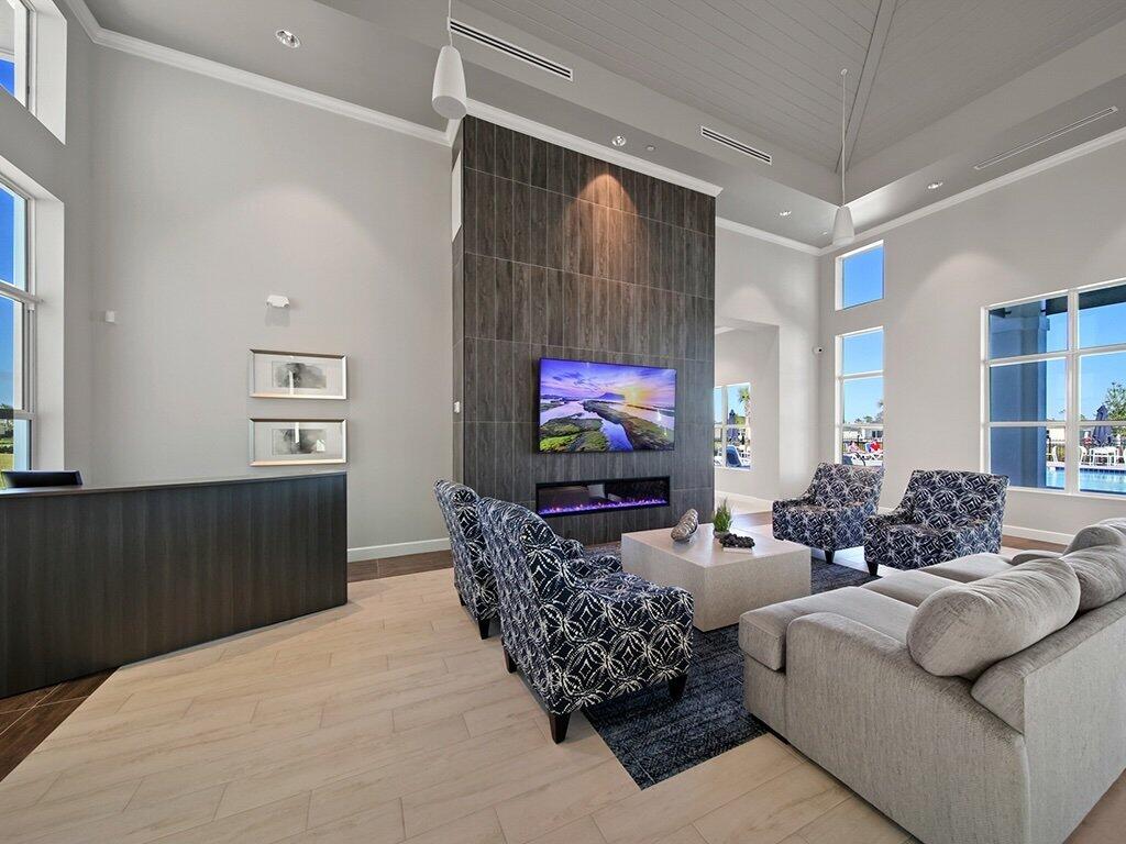 REPLAT OF VERANDA PRESERVE EAST - Residential