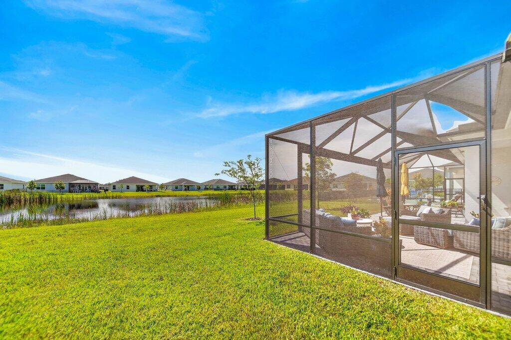 REPLAT OF VERANDA PRESERVE EAST - Residential