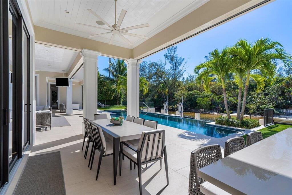 ROYAL PALM YACHT & COUNTRY CLUB - Residential