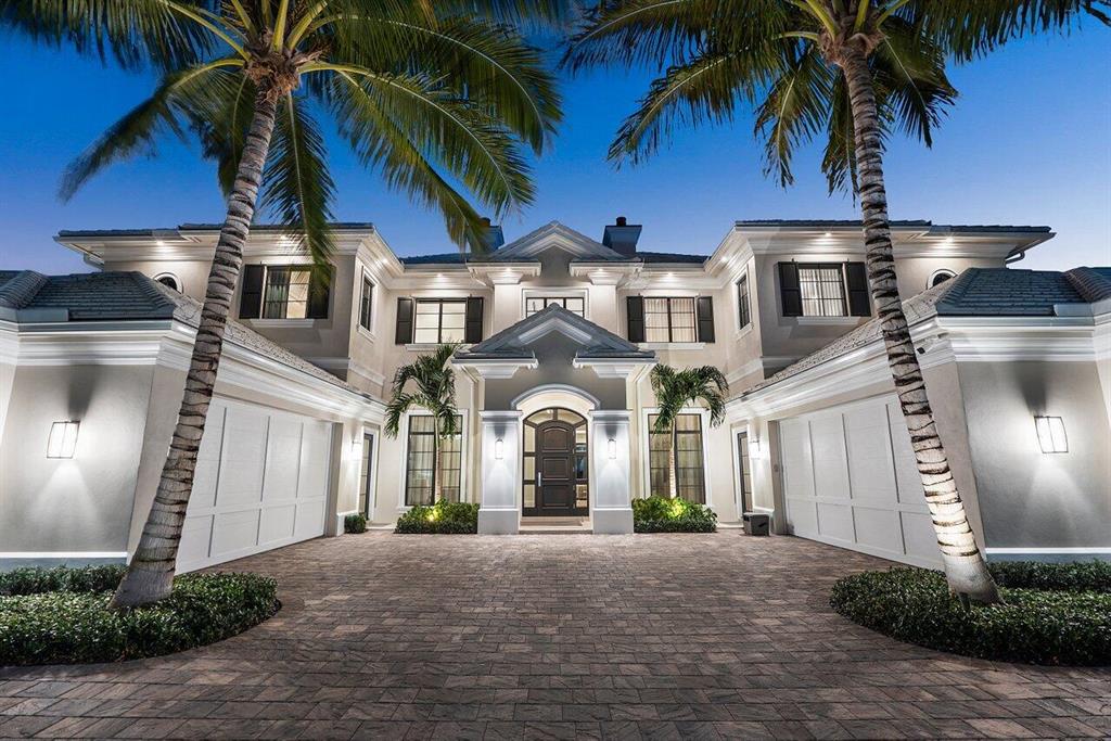 ROYAL PALM YACHT & COUNTRY CLUB - Residential