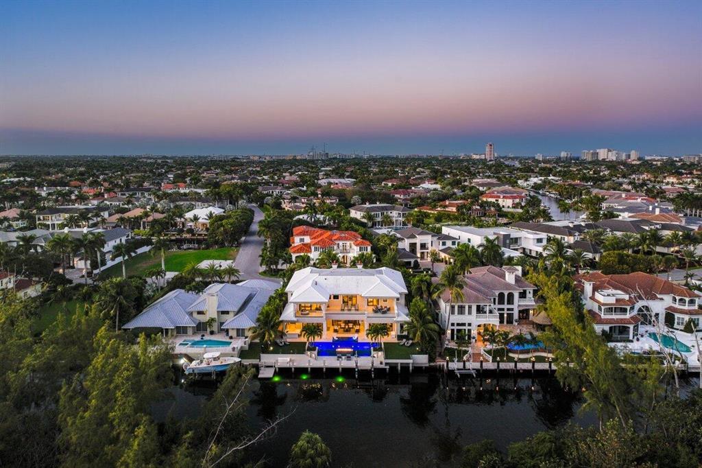 ROYAL PALM YACHT & COUNTRY CLUB - Residential