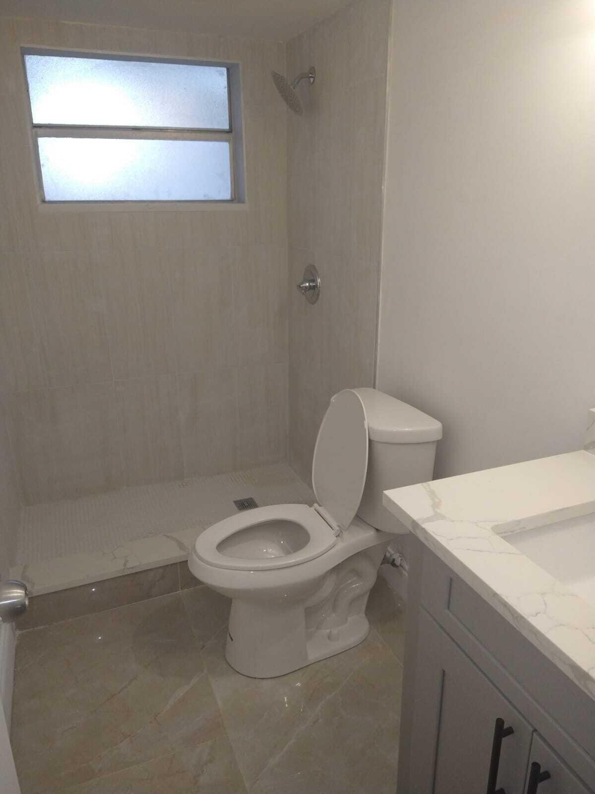 SANDS POINT CONDOMINIUM I - Residential