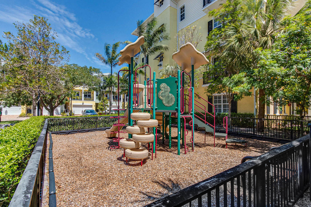 LATITUDE DELRAY BEACH CONDO - Residential Lease
