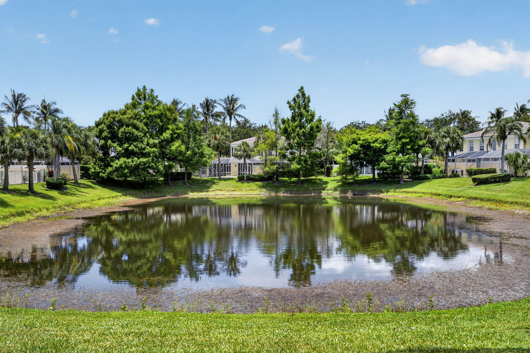 CATALINA LAKES - Residential Lease