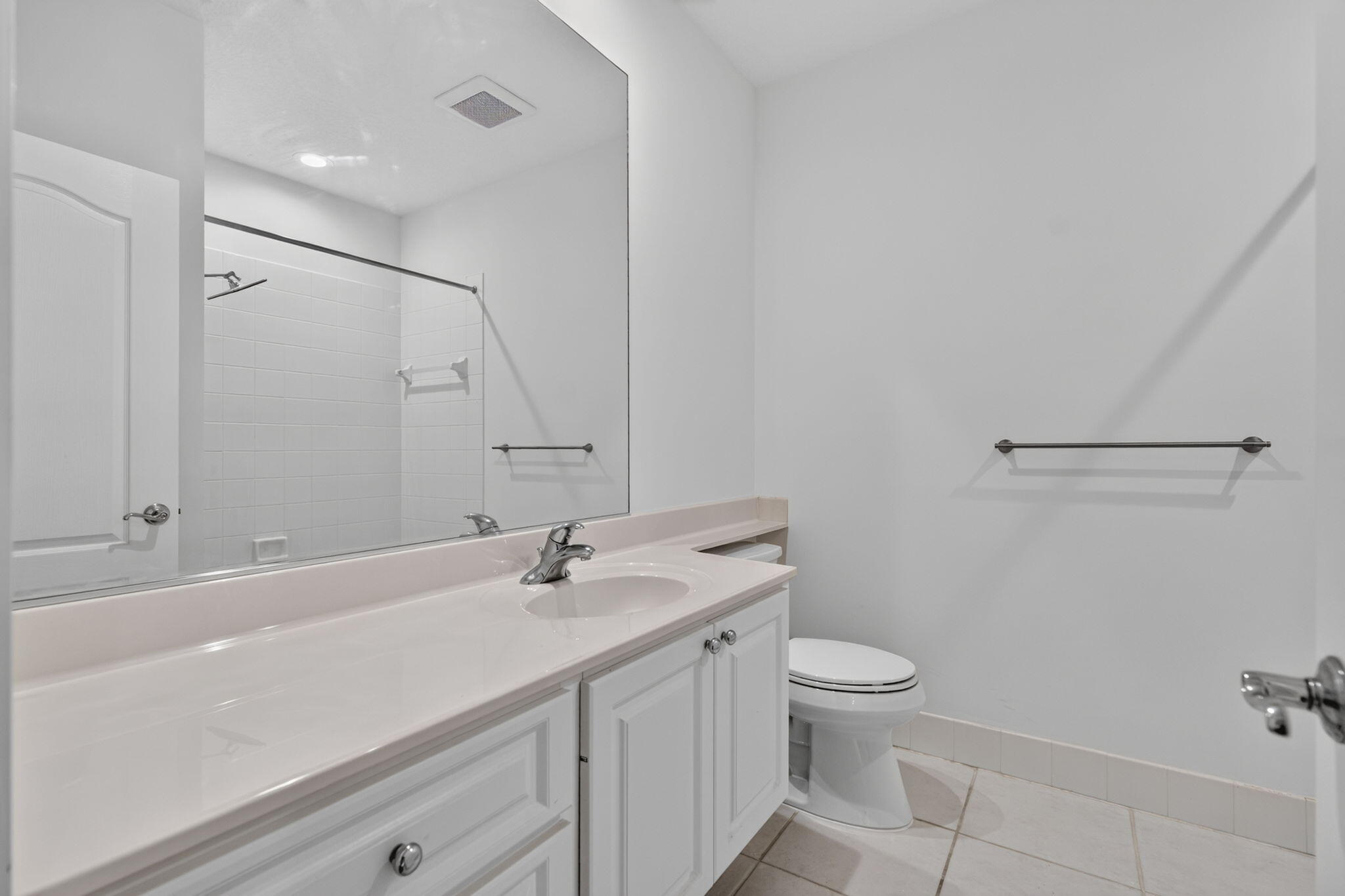 CATALINA LAKES - Residential Lease