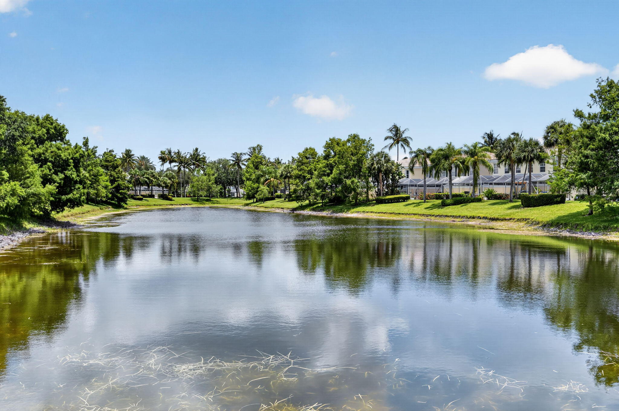 CATALINA LAKES - Residential Lease