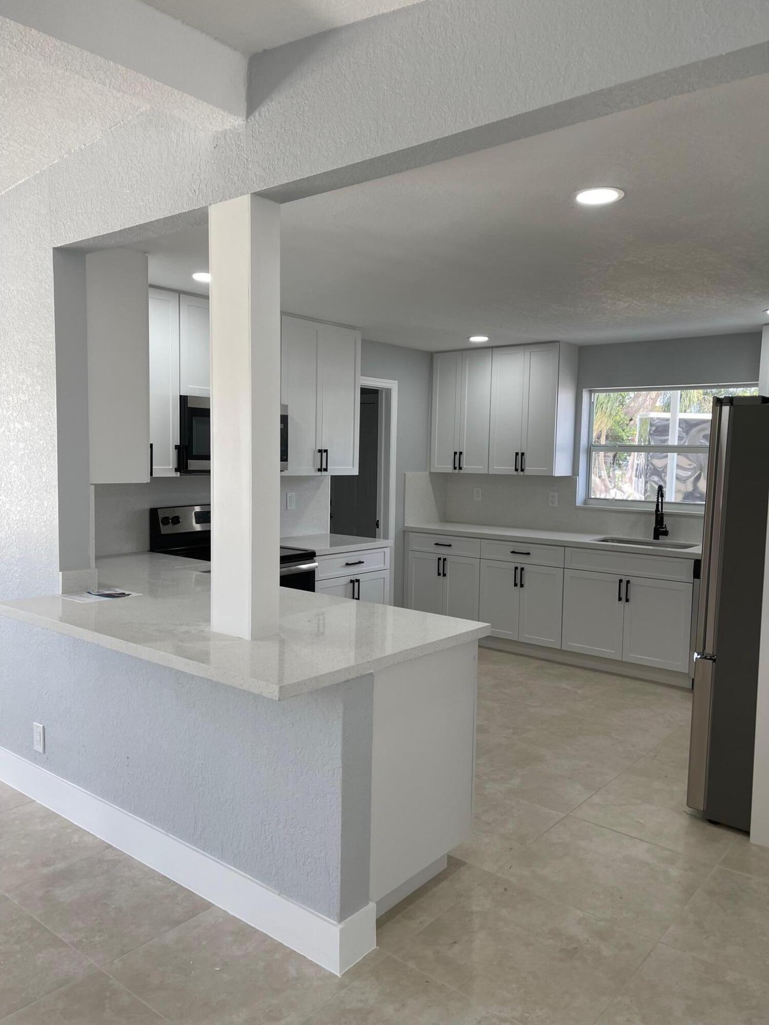 FOREST HILL VILLAGE 4 - Residential