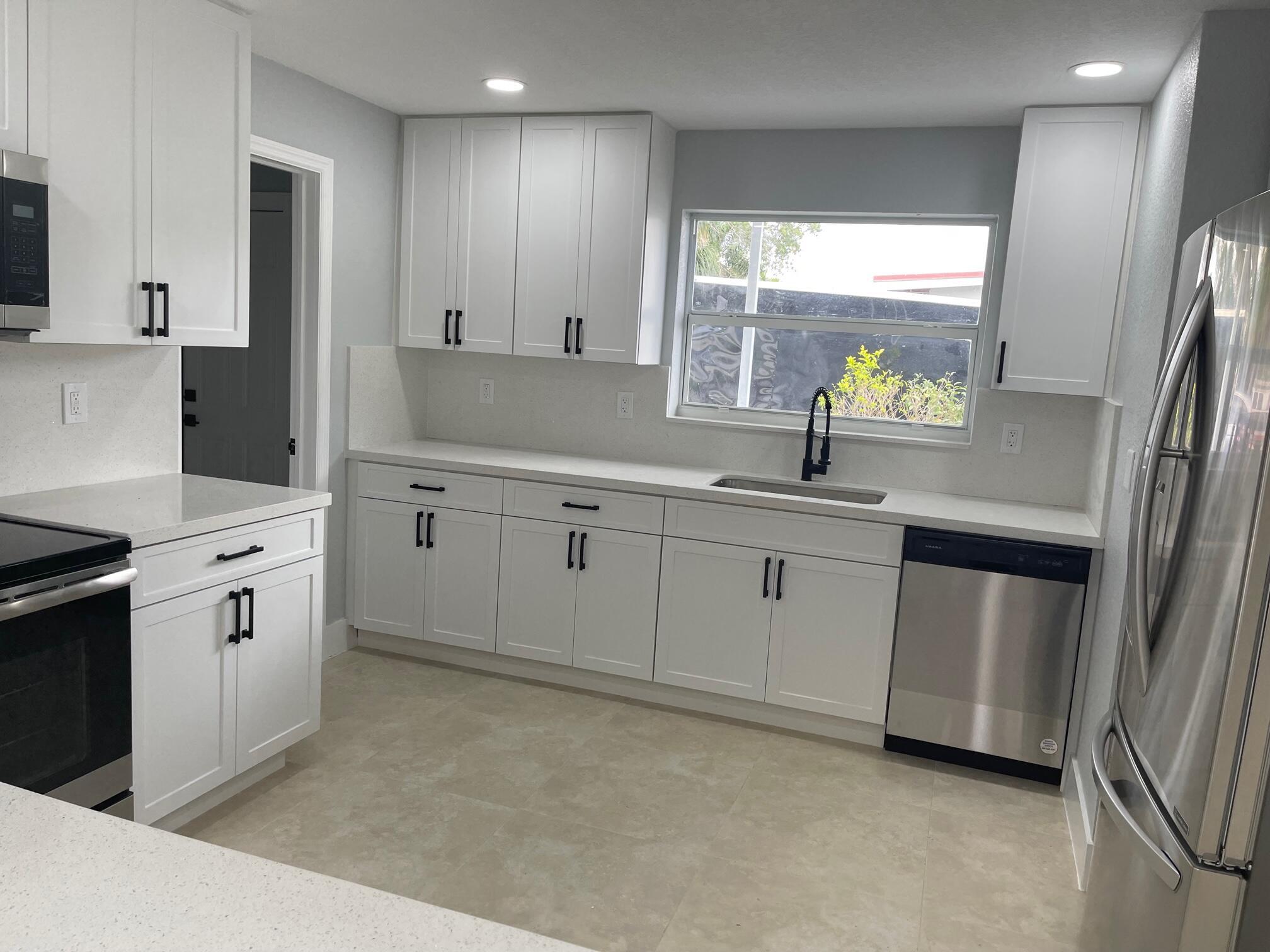 FOREST HILL VILLAGE 4 - Residential