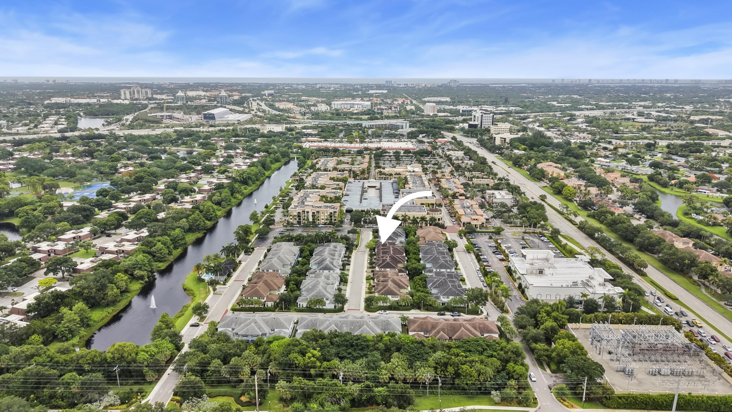 POINTE MIDTOWN - Residential