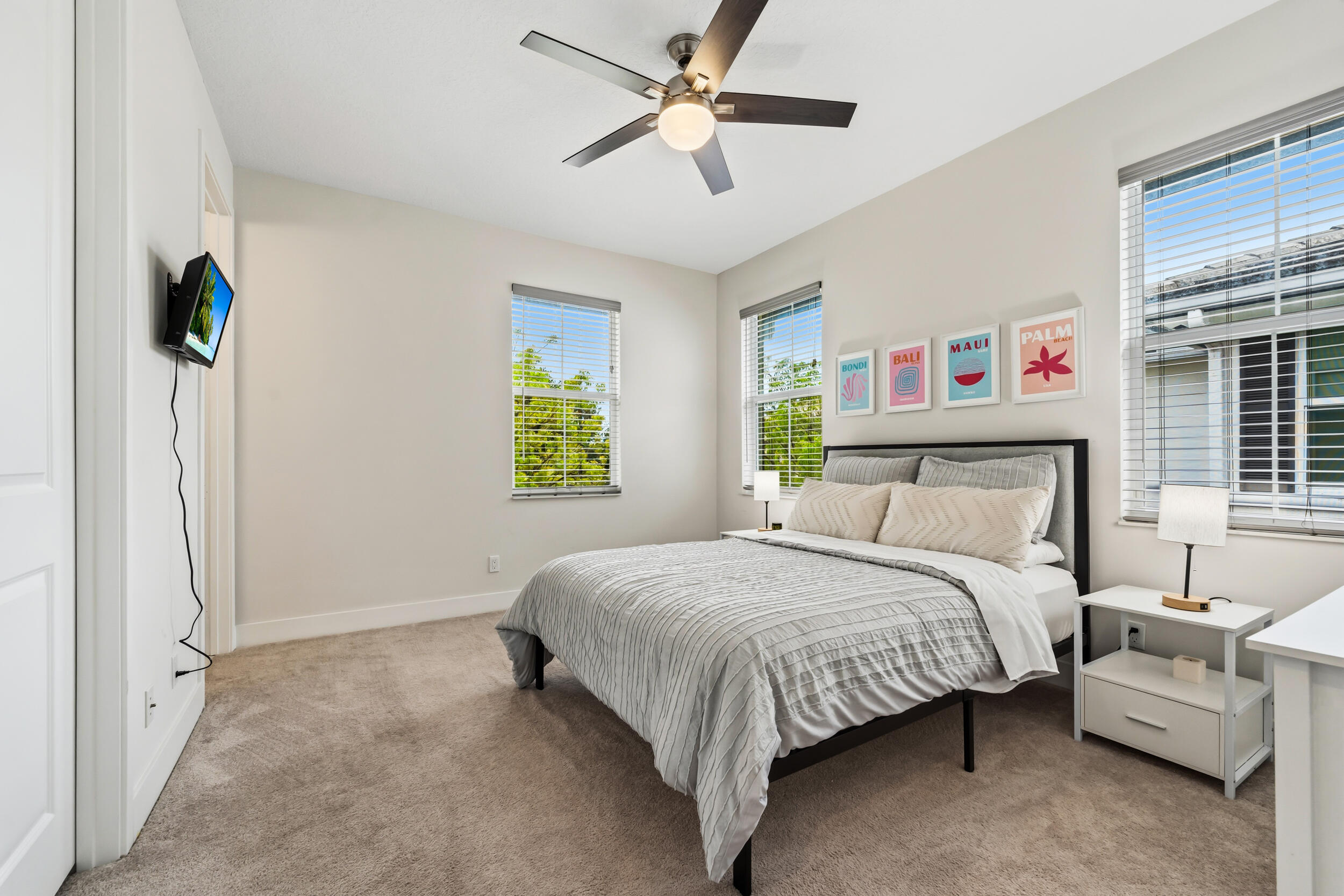 POINTE MIDTOWN - Residential