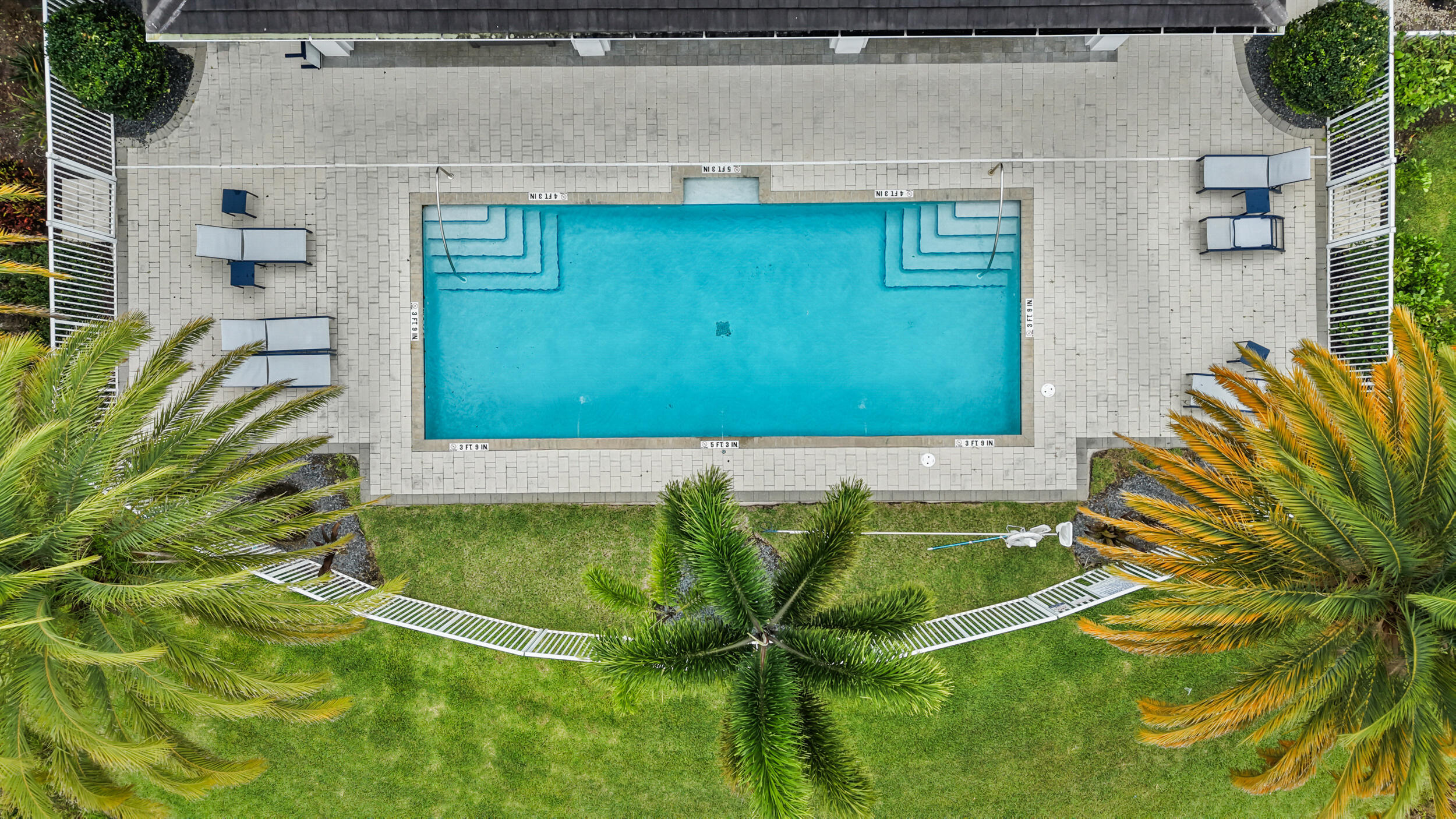 POINTE MIDTOWN - Residential