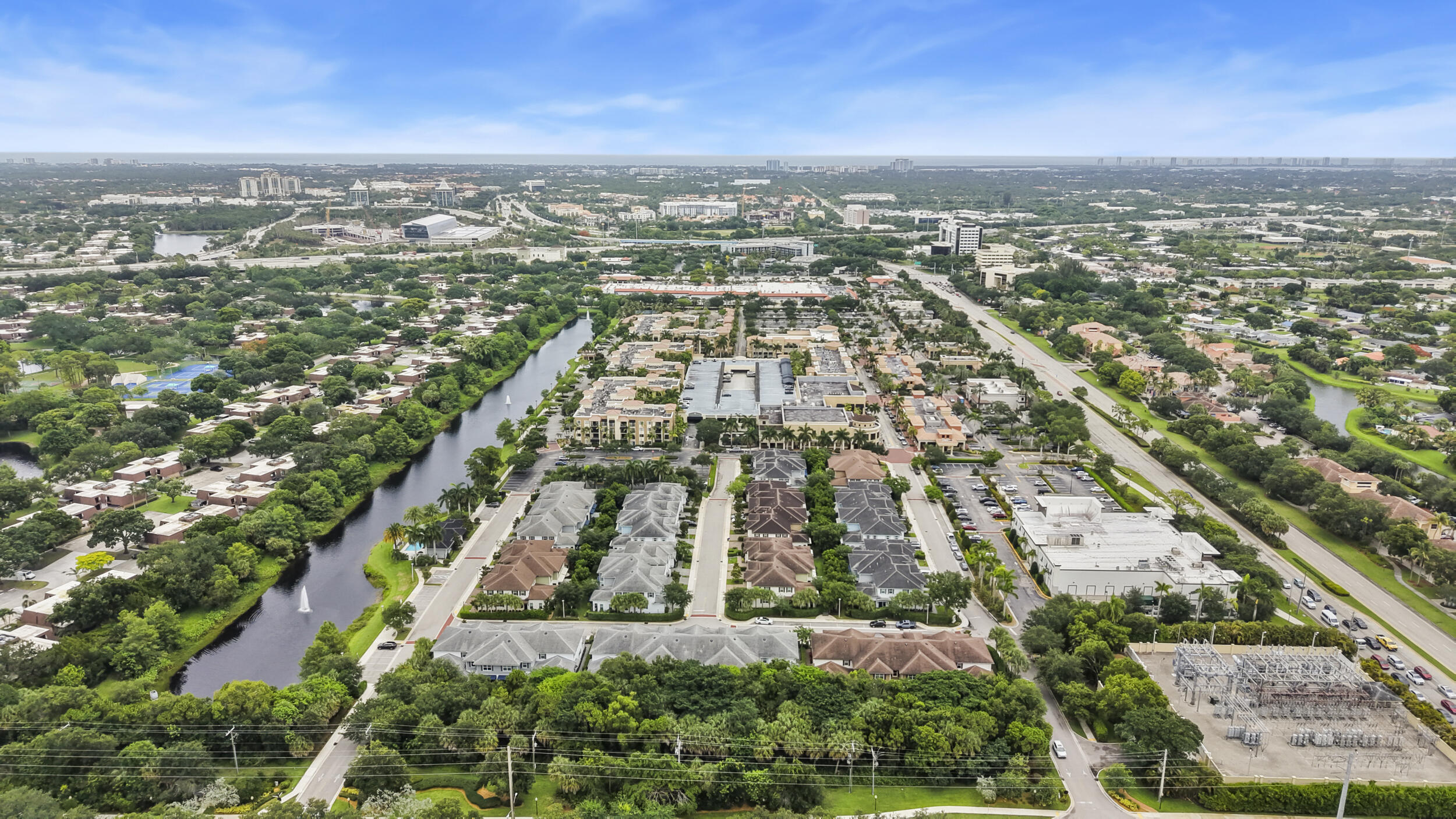 POINTE MIDTOWN - Residential