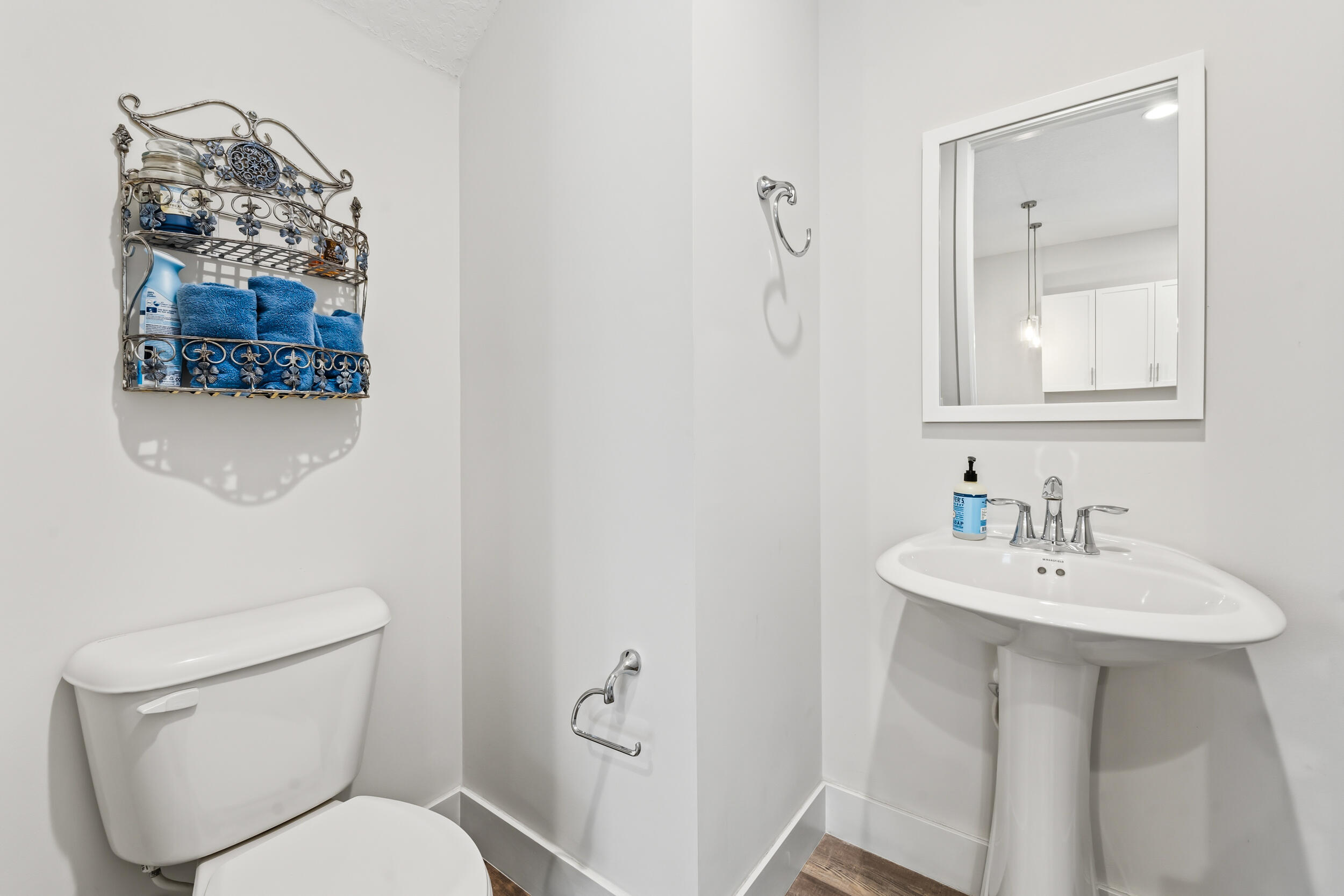 POINTE MIDTOWN - Residential