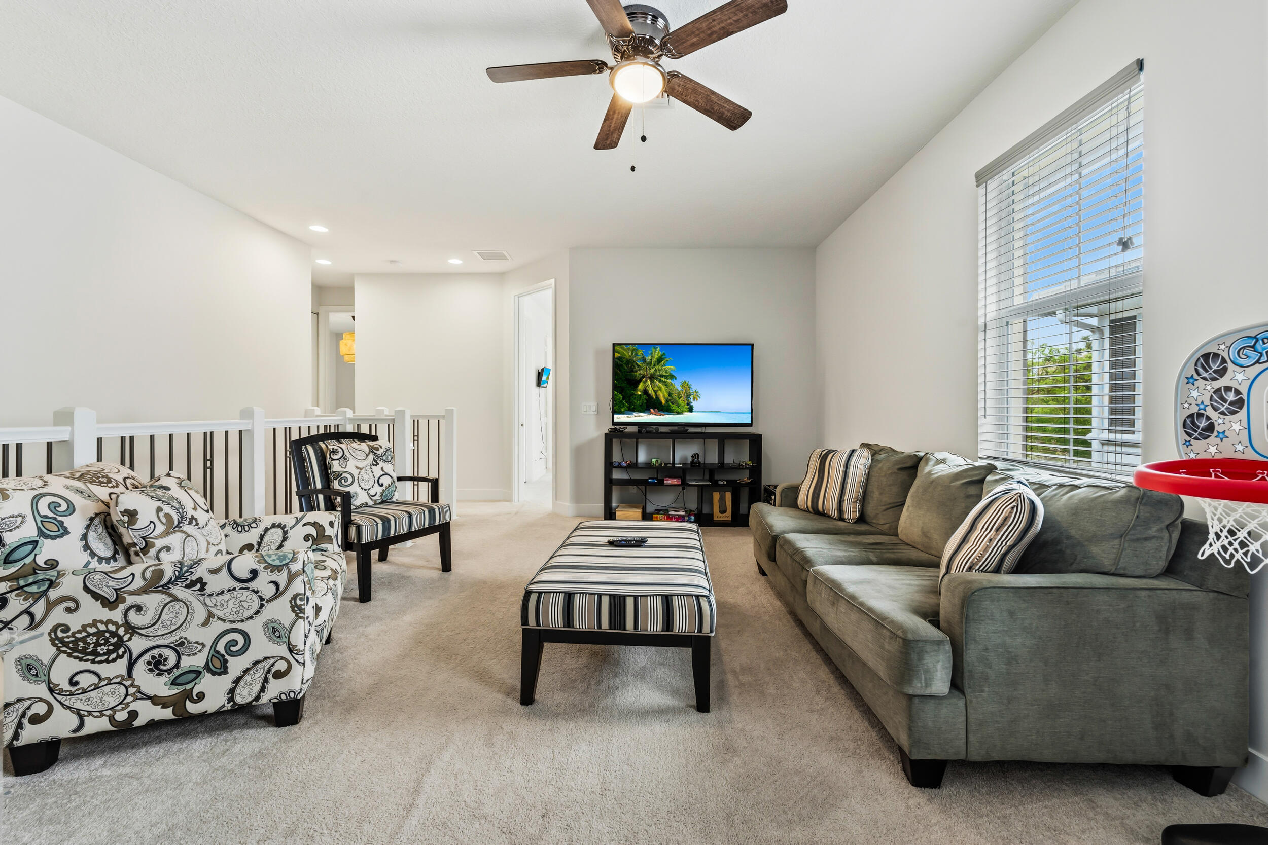 POINTE MIDTOWN - Residential
