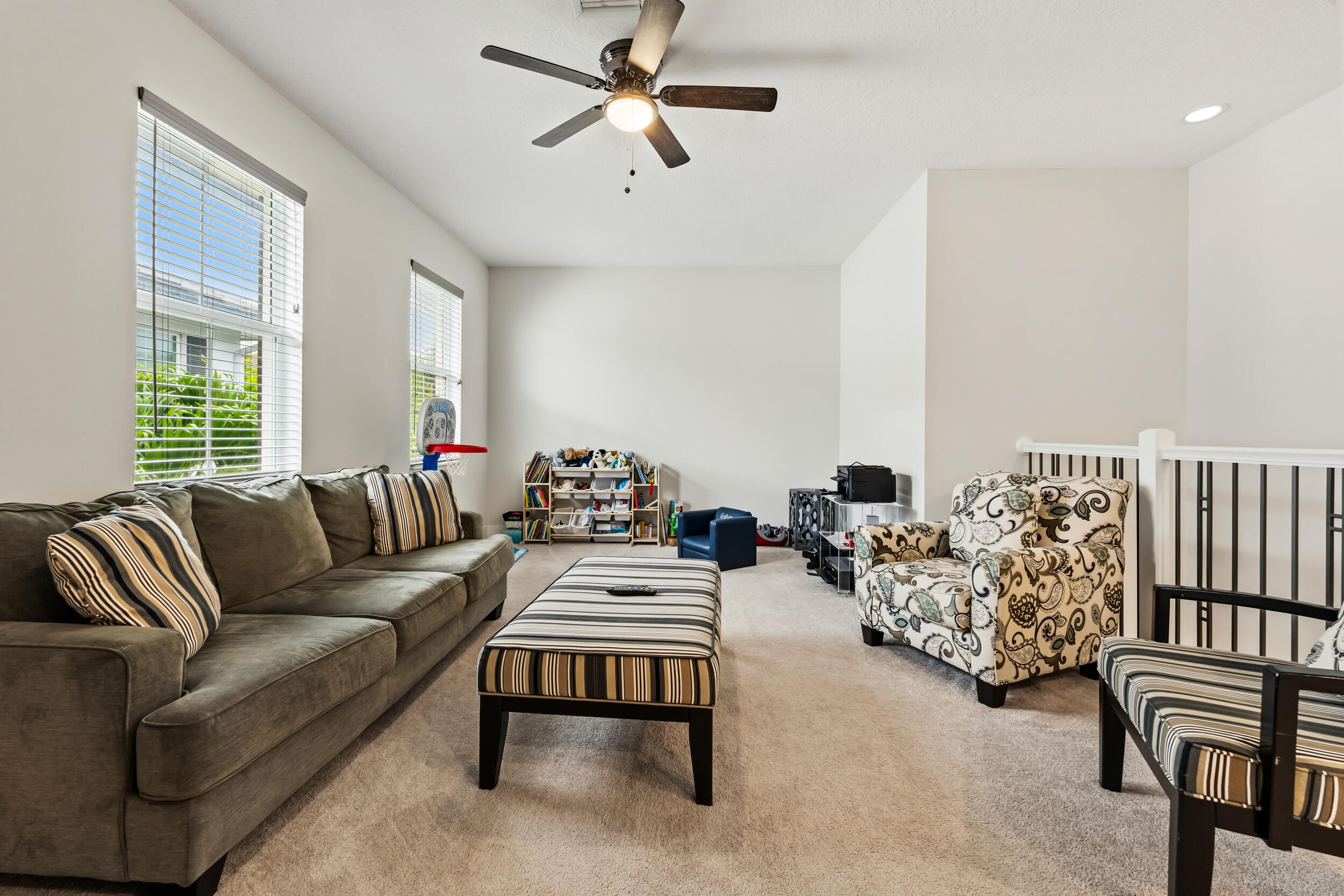 POINTE MIDTOWN - Residential