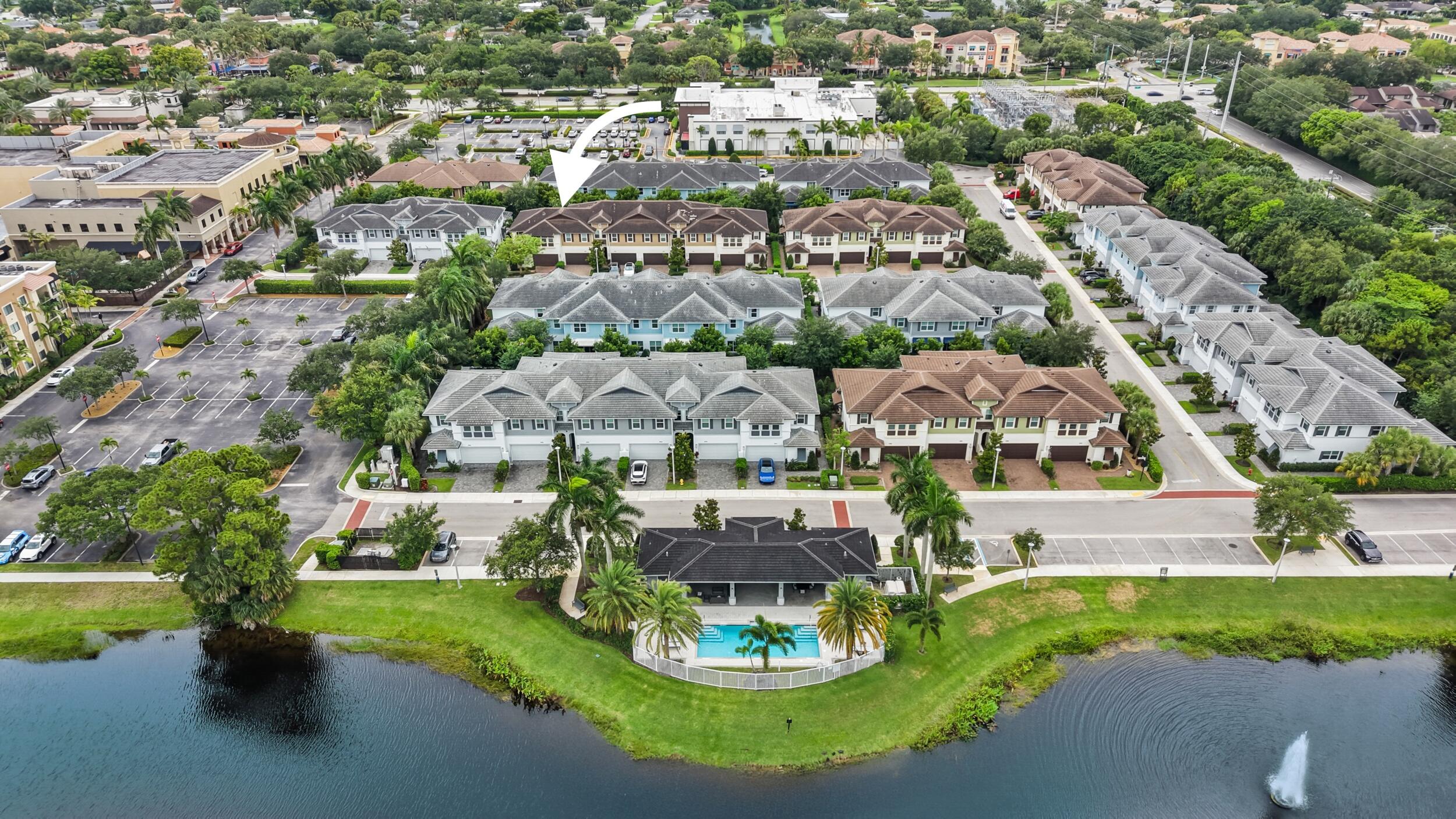 POINTE MIDTOWN - Residential