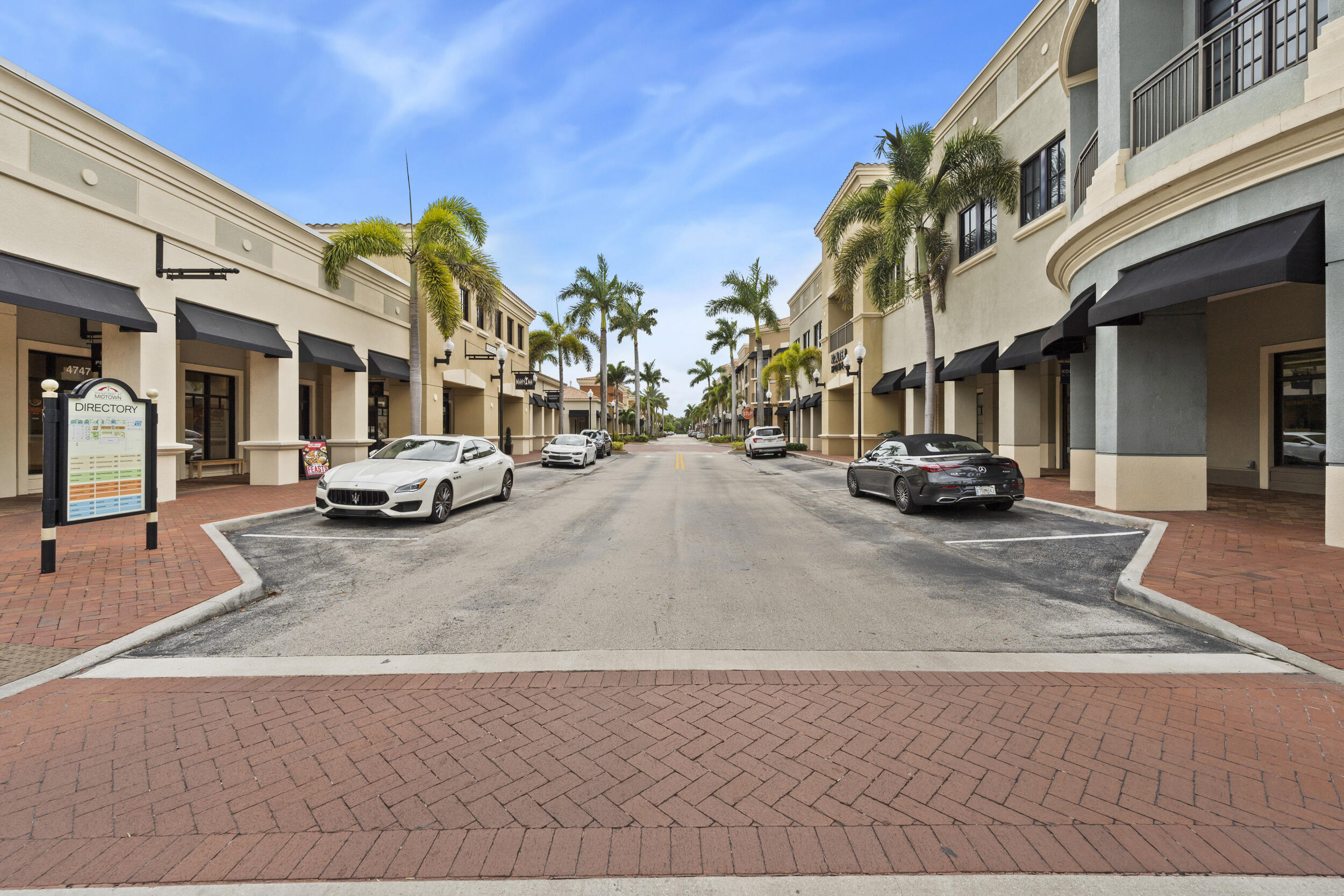 POINTE MIDTOWN - Residential
