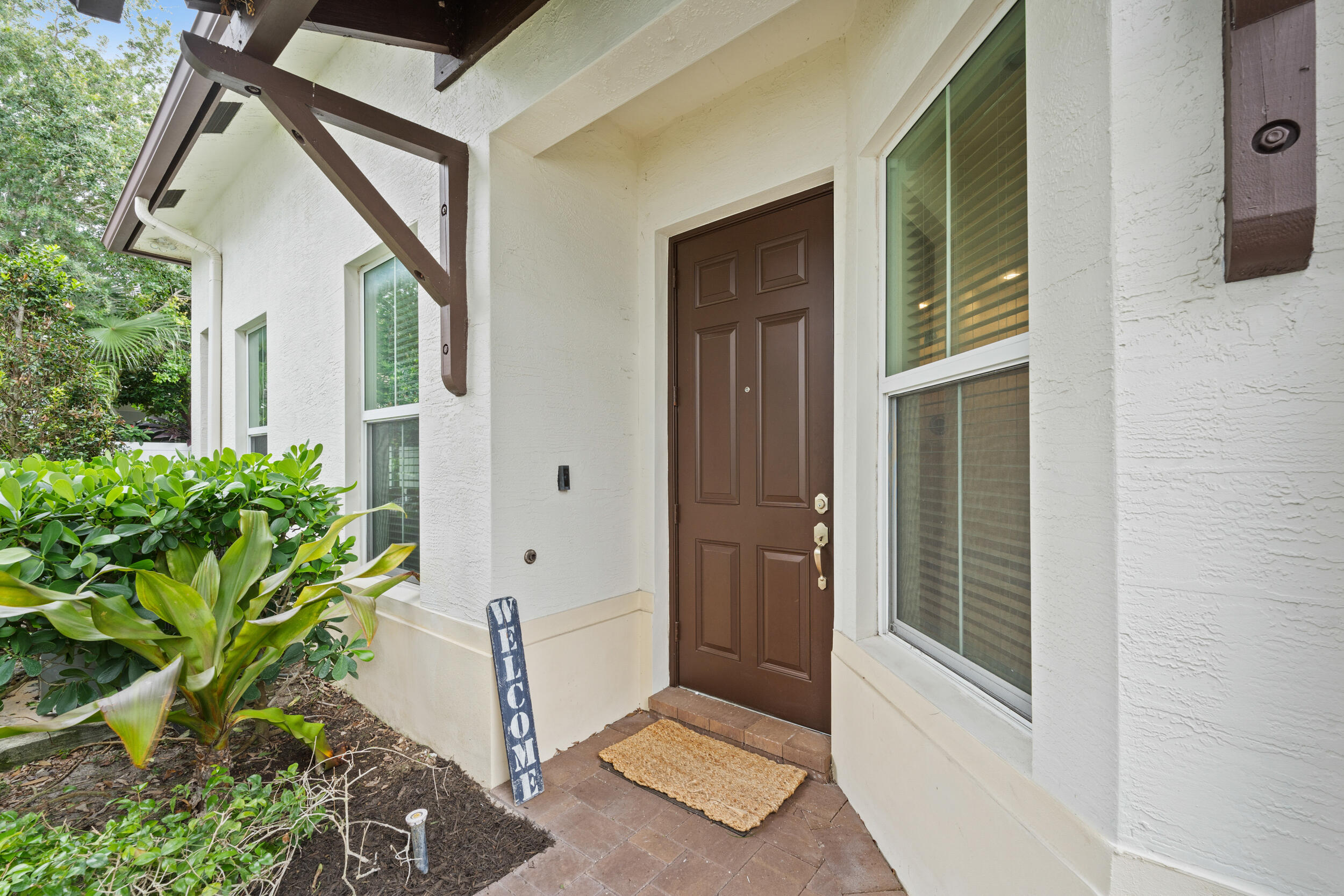 POINTE MIDTOWN - Residential