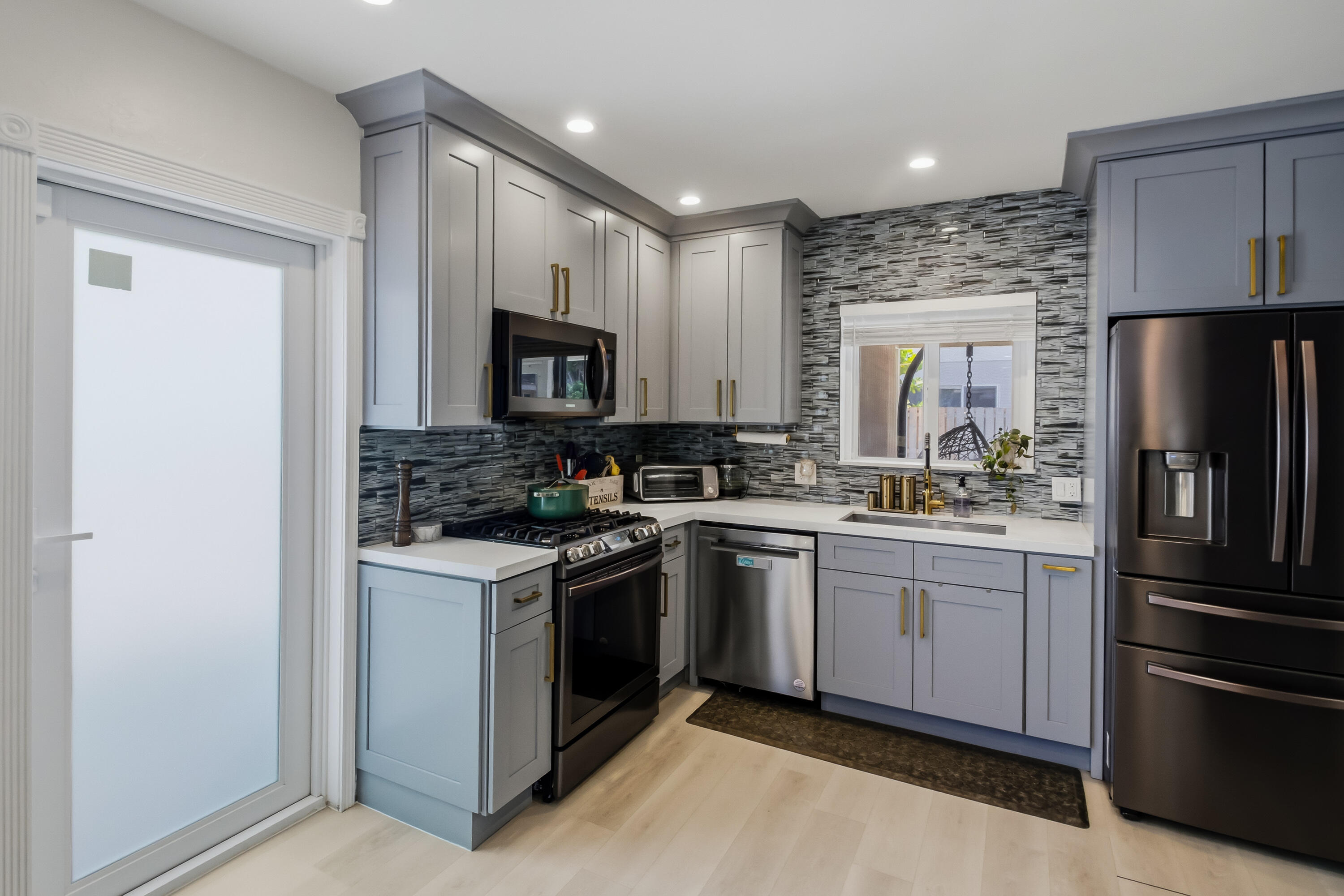 PROGRESSO - Residential Lease