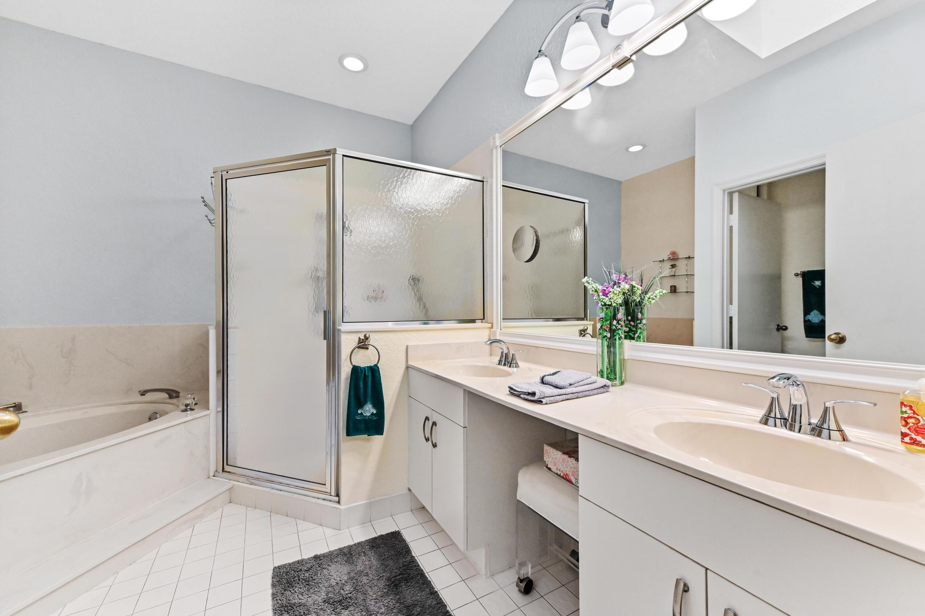 PINE RIDGE AT DELRAY BEACH - Residential