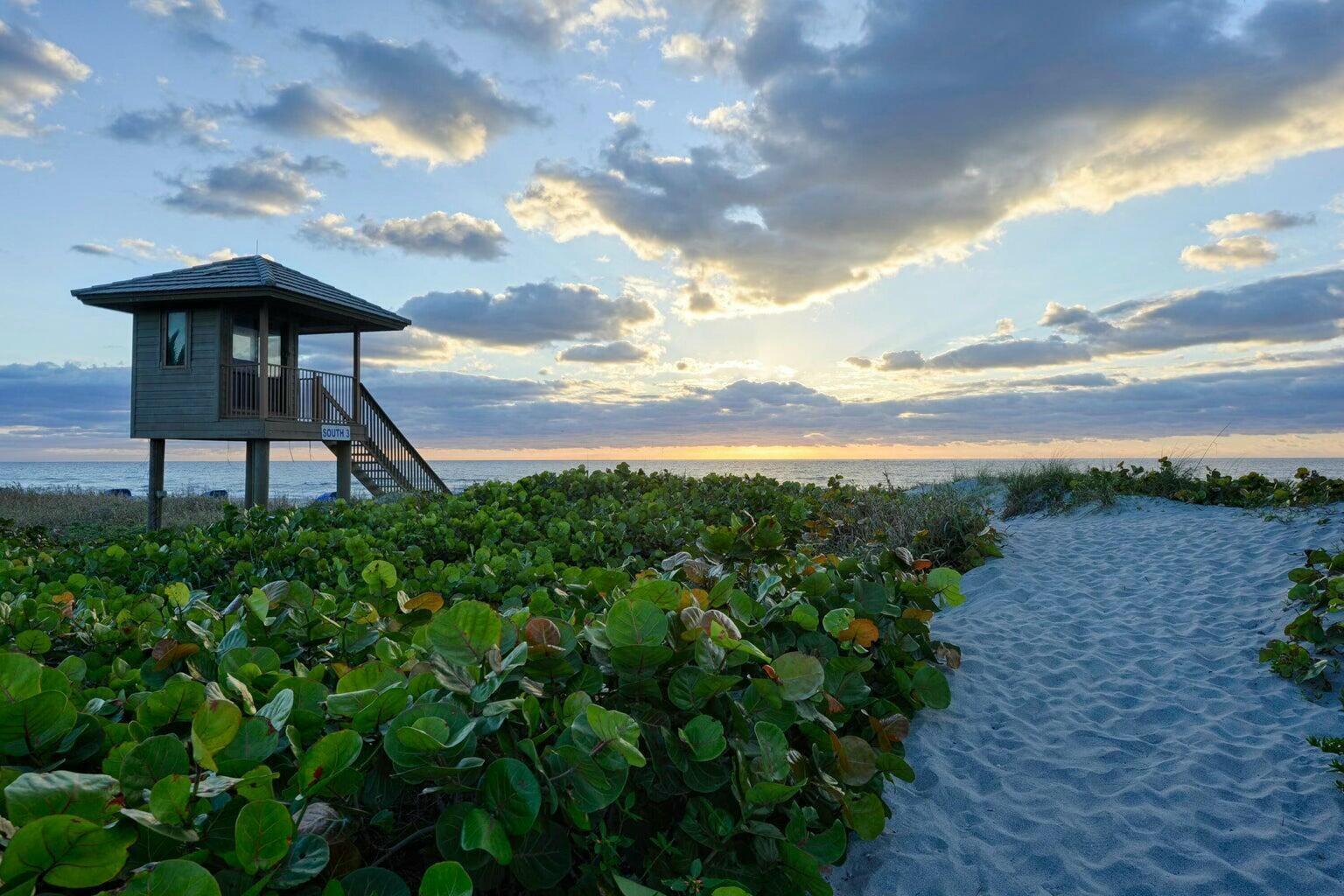 SEAGATE YACHT CLUB - Residential