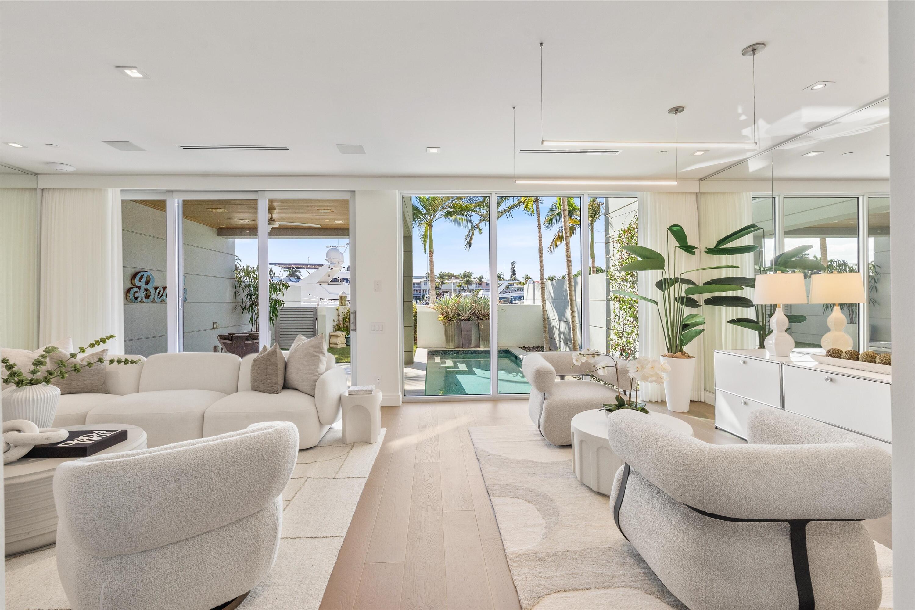 SEAGATE YACHT CLUB - Residential