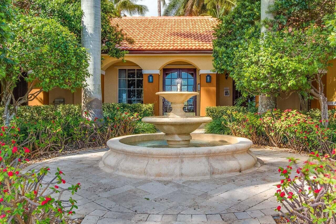 YACHT CLUB ON THE INTRACOASTAL CONDOMINIUM - Residential Lease
