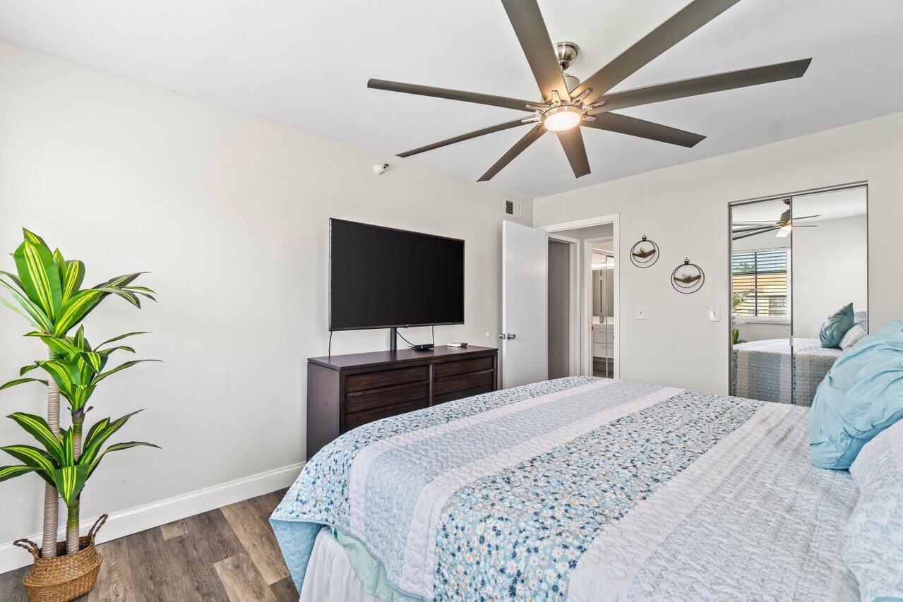 YACHT CLUB ON THE INTRACOASTAL CONDOMINIUM - Residential Lease