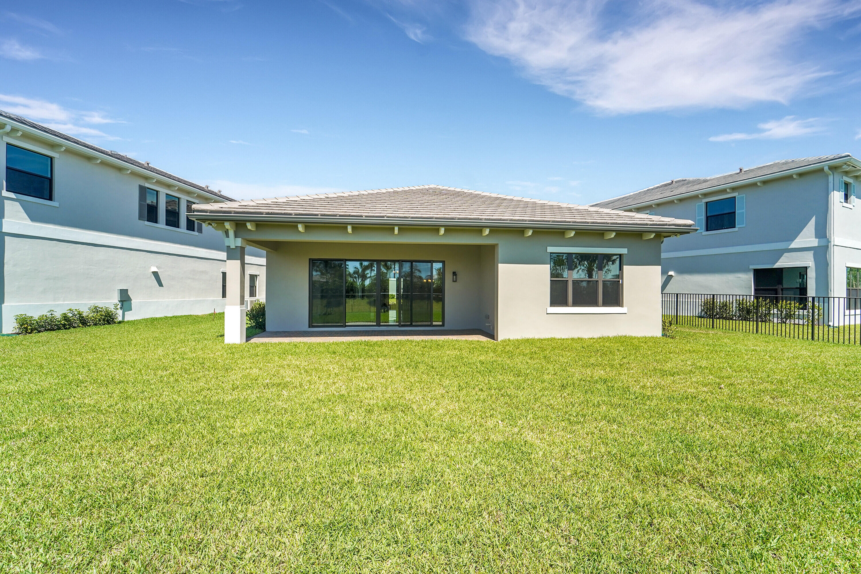 Apex at Avenir - Residential Lease