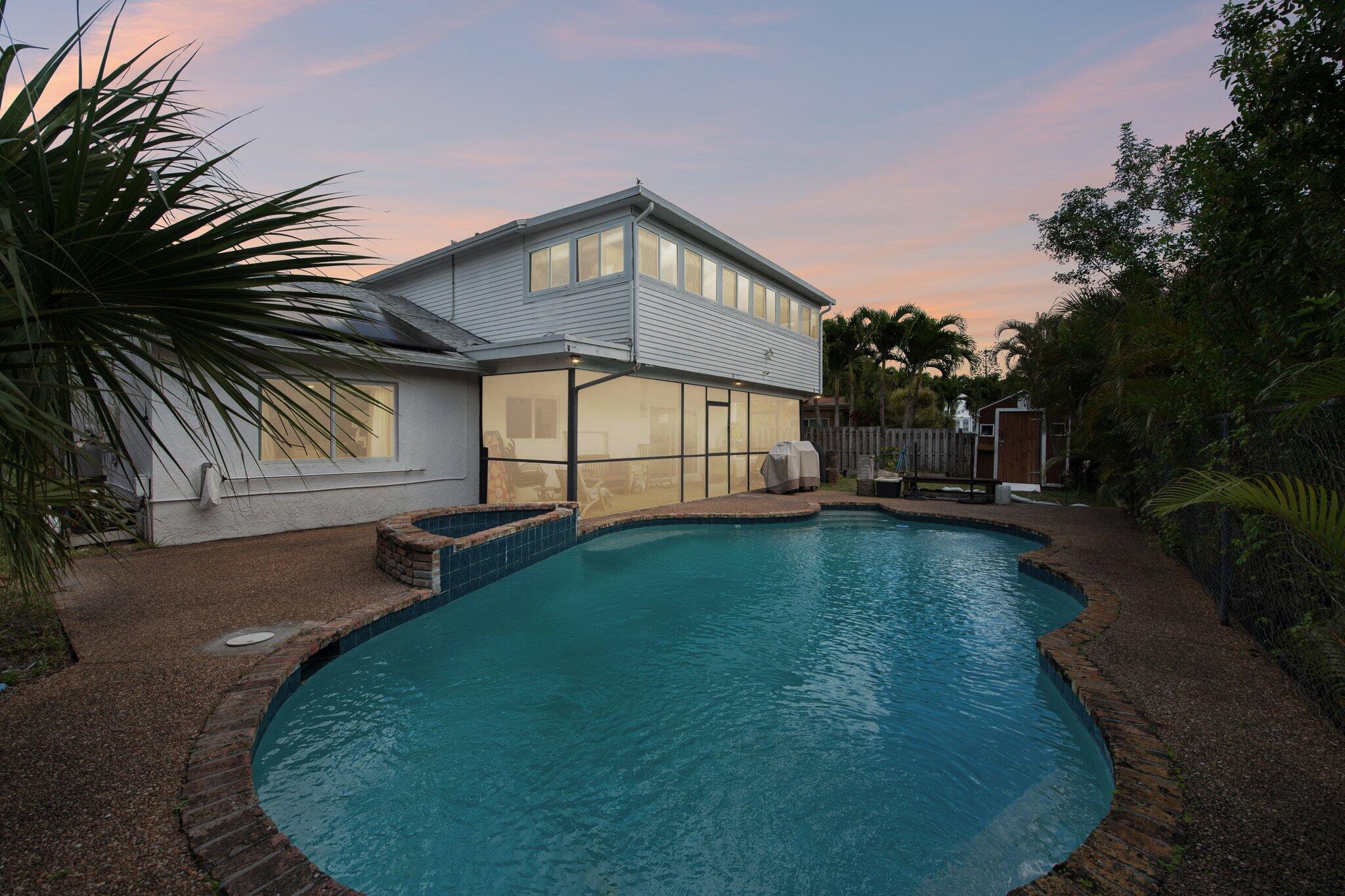 BURNHAM WOODS - Residential