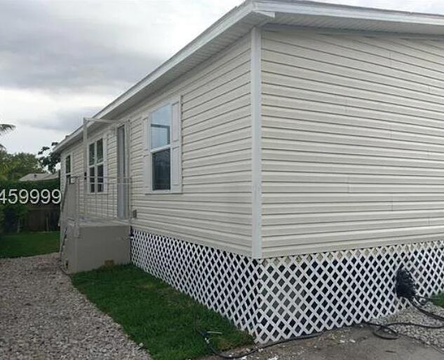ALL AGES ...NO HOA ...YOU OWN THE LAND...2018 DOUBLE WIDE MOBILE HOME 28X44. NEW APPLIANCES AND A/C....RUBBER R400 ROOF..... NEVER LEAK AND STAY PUT IN THE HURRICAINE..... ALL INSPECTIONS MUST BE DONE BEFORE CONTRACT... OWNER/ PRIVATE FUNDING AVAILABLE WITH 30% DOWN ALL AGES ...NO HOA ...YOU OWN THE LAND...2018 DOUBLE WIDE MOBILE HOME 28X44. NEW APPLIANCES AND A/C....RUBBER R400 ROOF..... NEVER LEAK AND STAY PUT IN THE HURRICAINE..... ALL INSPECTIONS MUST BE DONE BEFORE CONTRACT... OWNER/ PRIVATE FUNDING AVAILABLE WITH 30% DOWN
