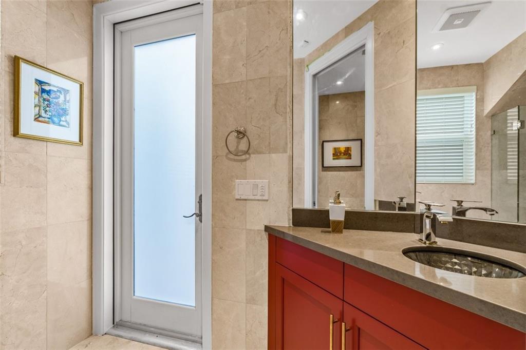 Sea Island - Residential