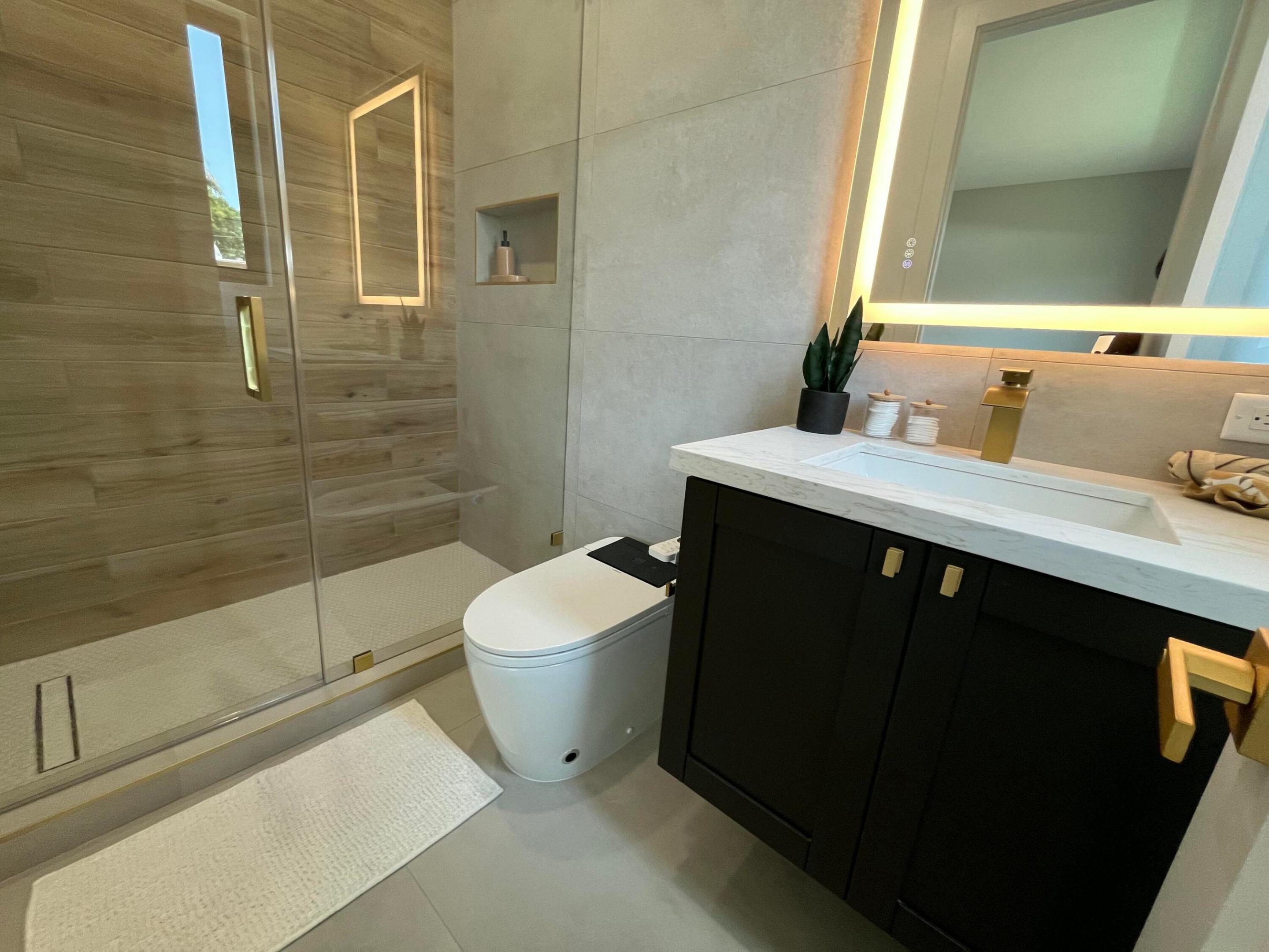 POINSETTIA HEIGHTS - Residential